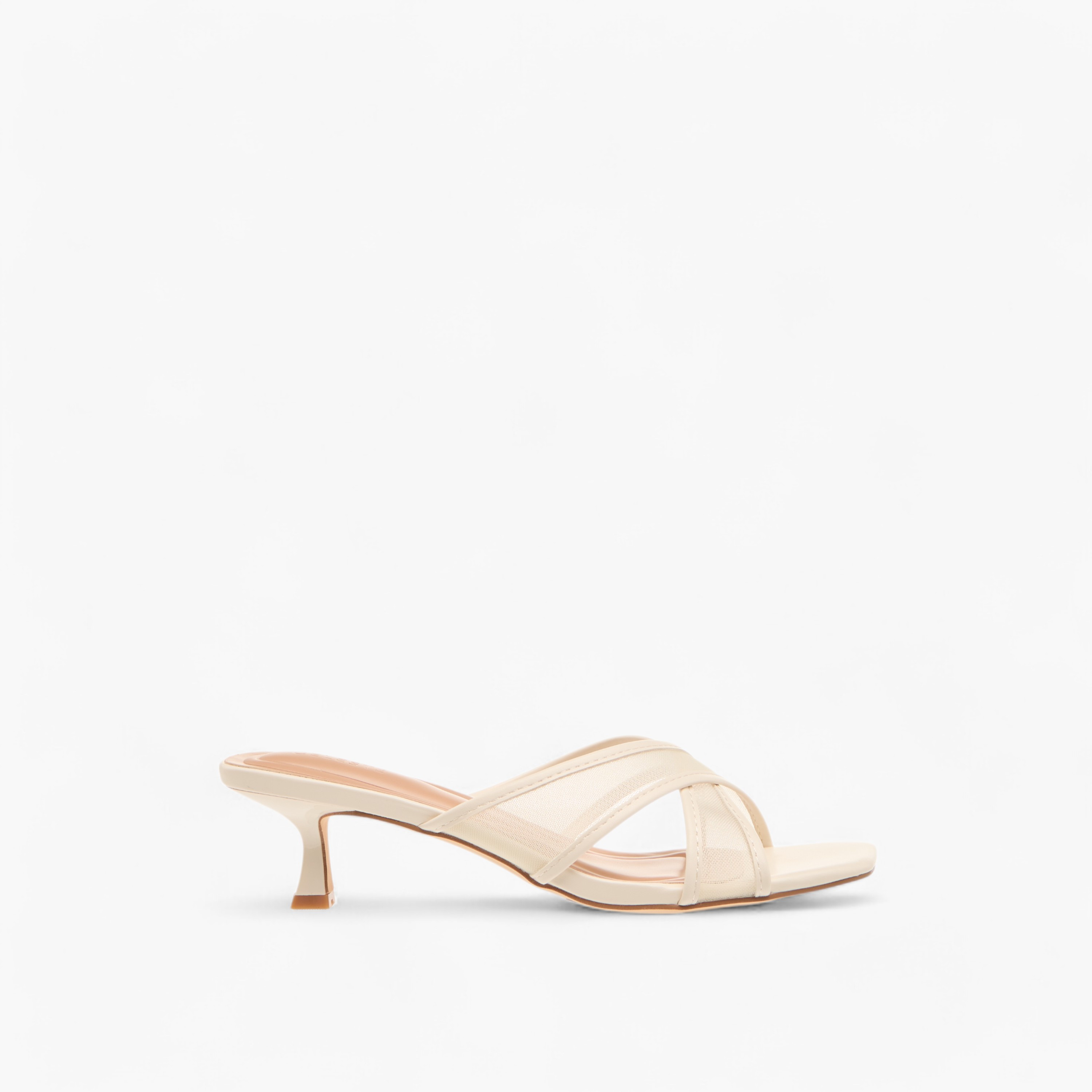 صندل بارز الملمس سهل الارتداء بحزام متقاطع وكعب صغير من سيليست-women-shoes-sandals-heeled-image-8