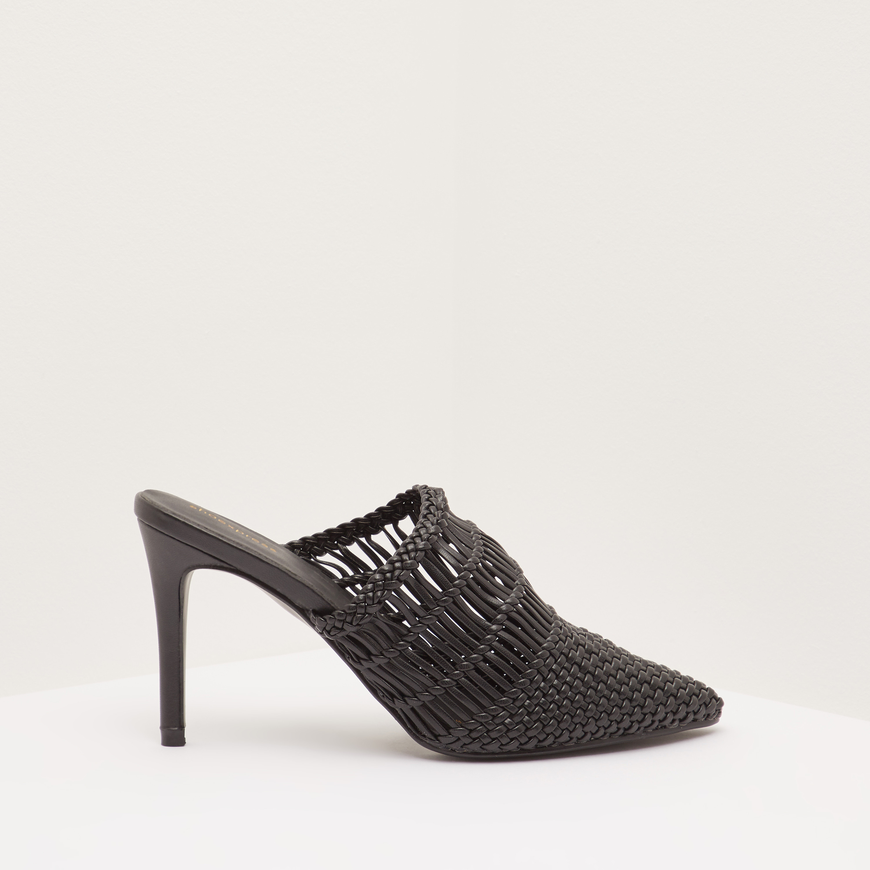 Woven pointed clearance toe mules