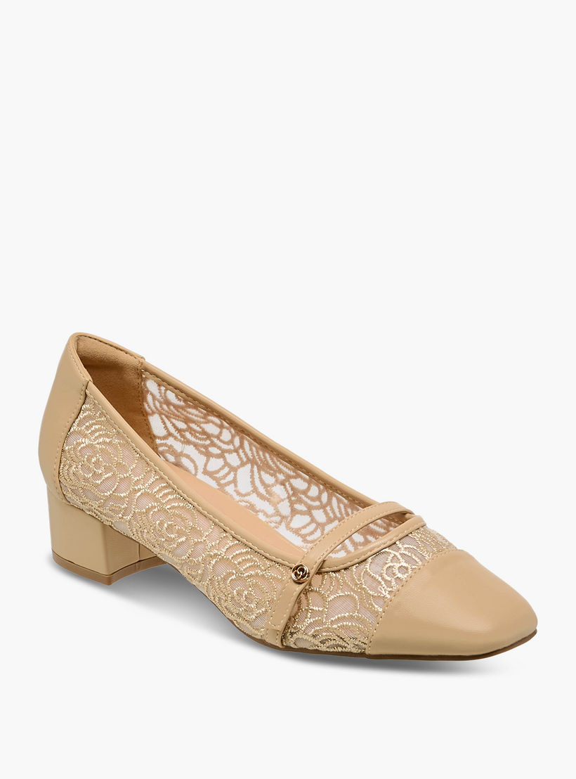 حذاء بومب بكعب سميك وتفاصيل دانتيل للنساء من سيليست-women-shoes-sandals-heeled-image-3