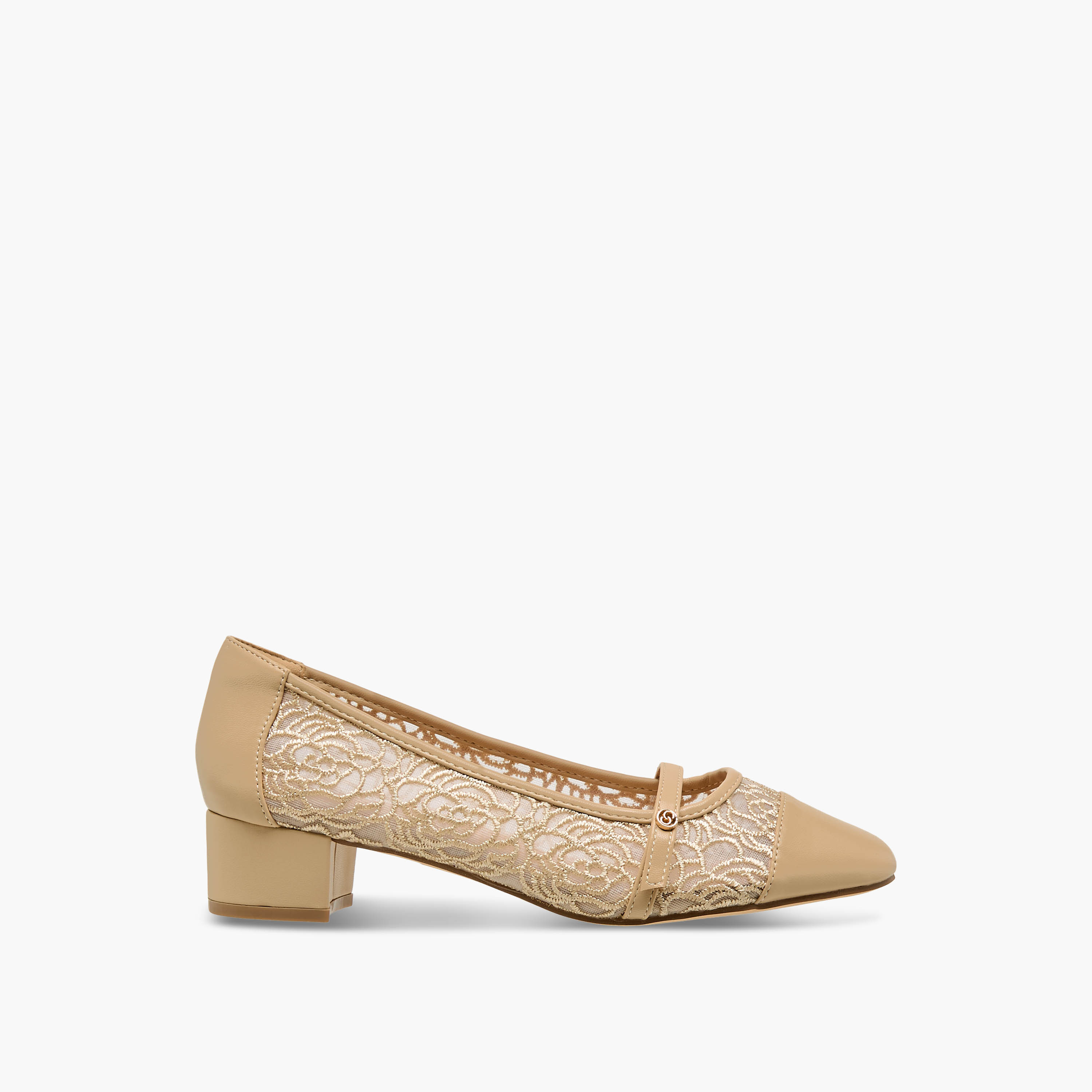 حذاء بومب بكعب سميك وتفاصيل دانتيل للنساء من سيليست-women-shoes-sandals-heeled-image-4