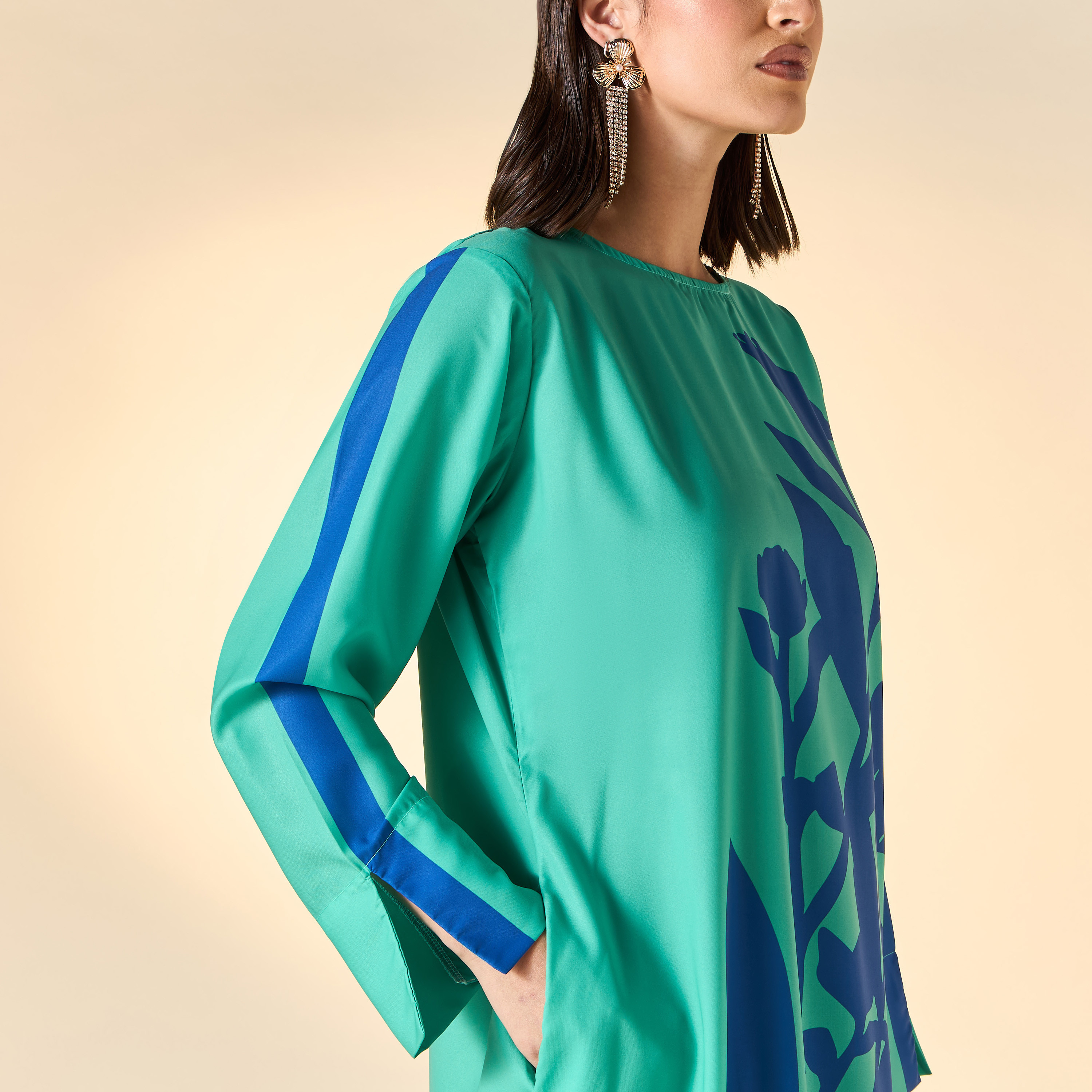 فستان بطبعات زهرية وبأكمام طويلة وجيوب من فيور-women-clothing-dresses-image-4