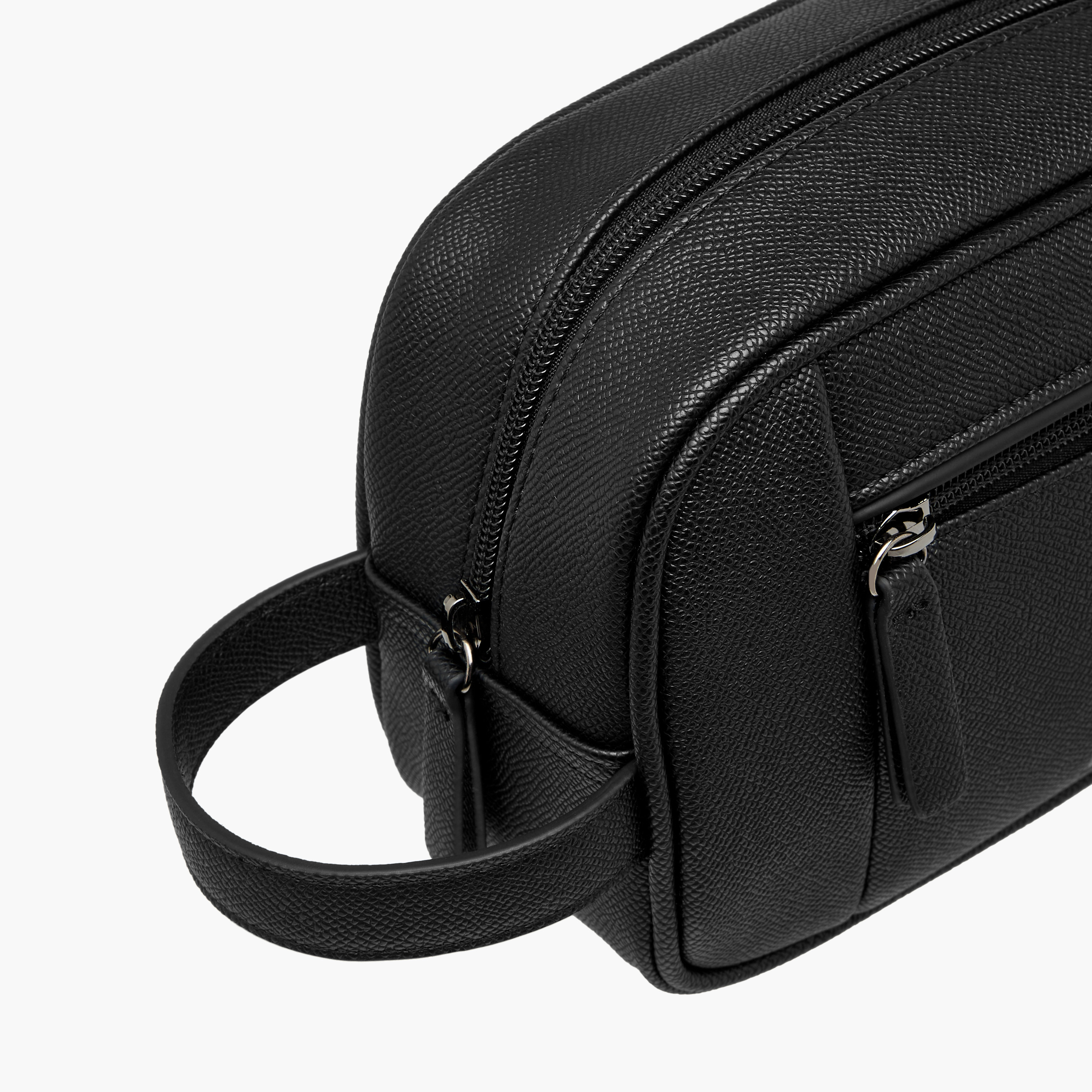 شنطة صغيرة بارزة الملمس بمقبض وسحاب إغلاق إل بي إل من شو إكسبريس-men-beltsandwallets-wallets-image-3