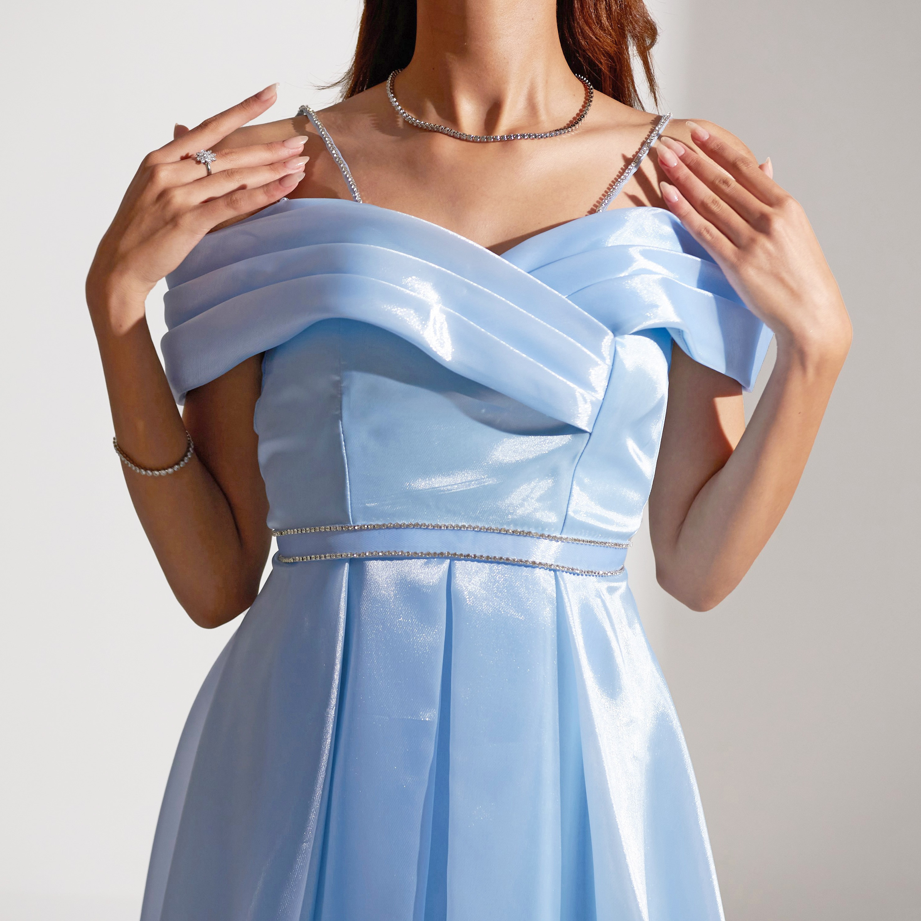 فستان ماكسي نسائي من أكاديا مزين بكتف مكشوف وملفوف من الأورجانزا للسهرات-women-clothing-dresses-image-24