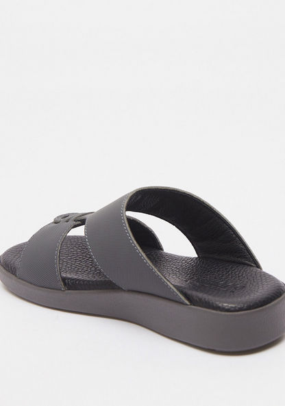 Mister Duchini Solid Slip-On Arabic Sandals