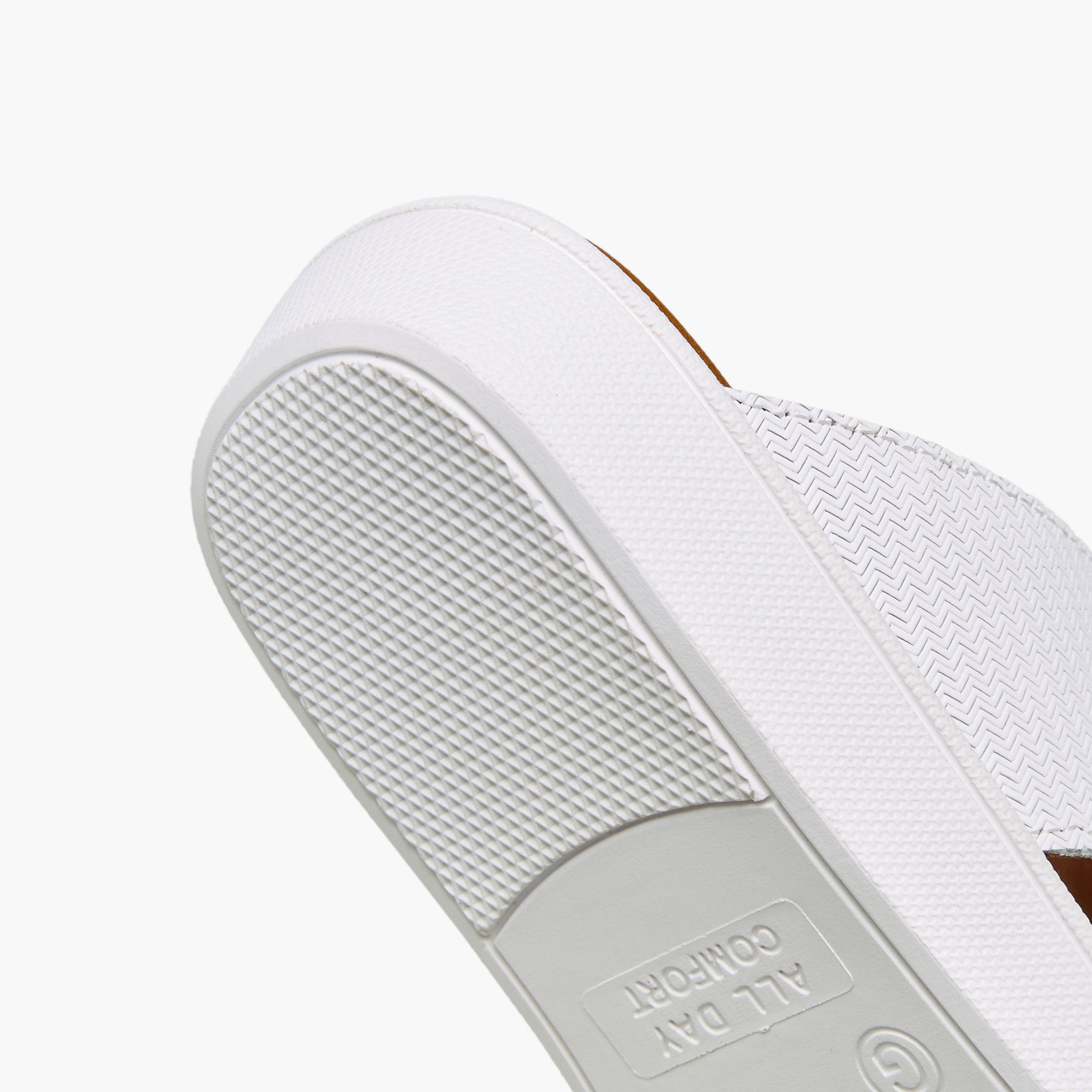Le Confort Boys Buckle Accent Arabic Sandals-boys-shoes-sandals-image-6