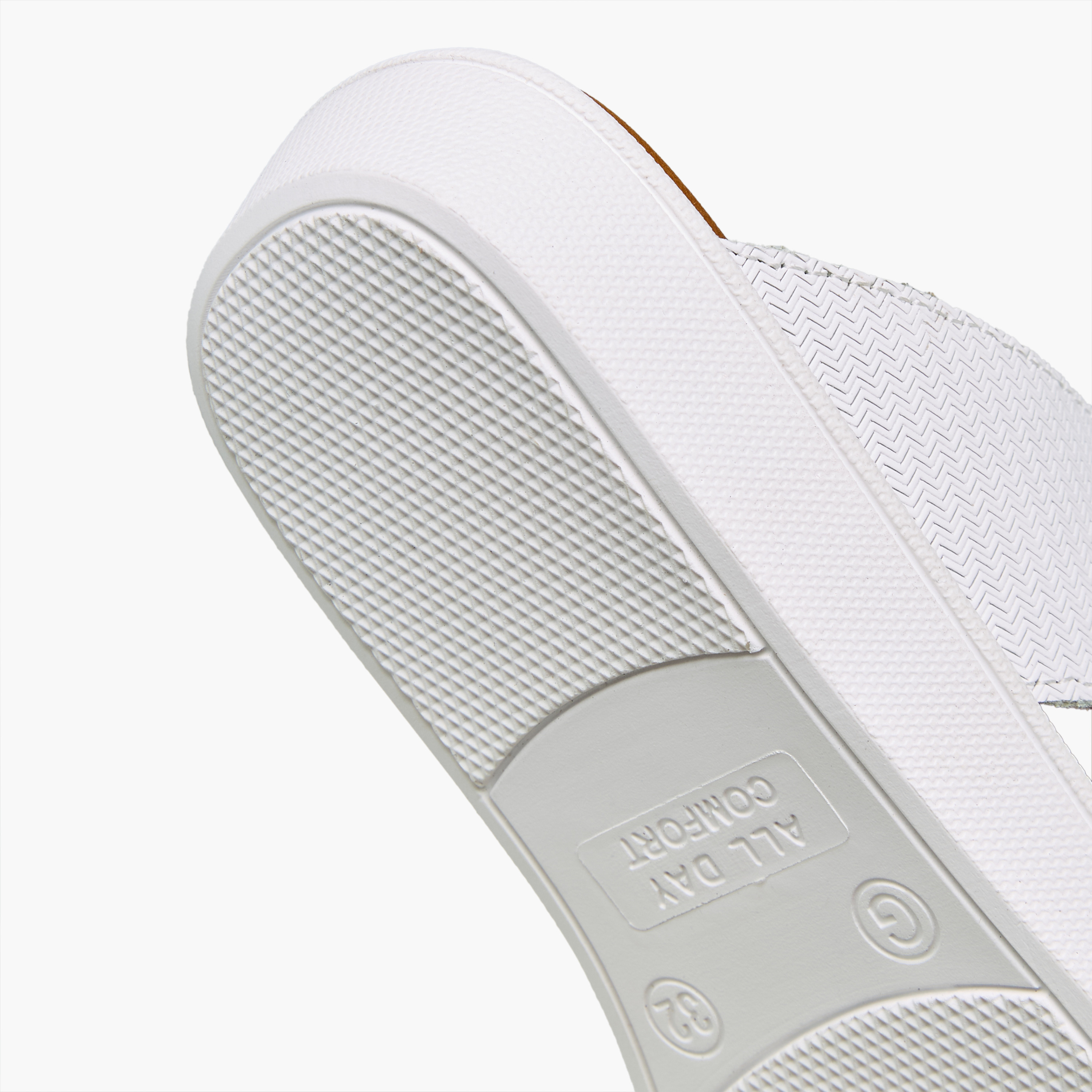 Le Confort Boys Buckle Accent Arabic Sandals-boys-shoes-sandals-image-6