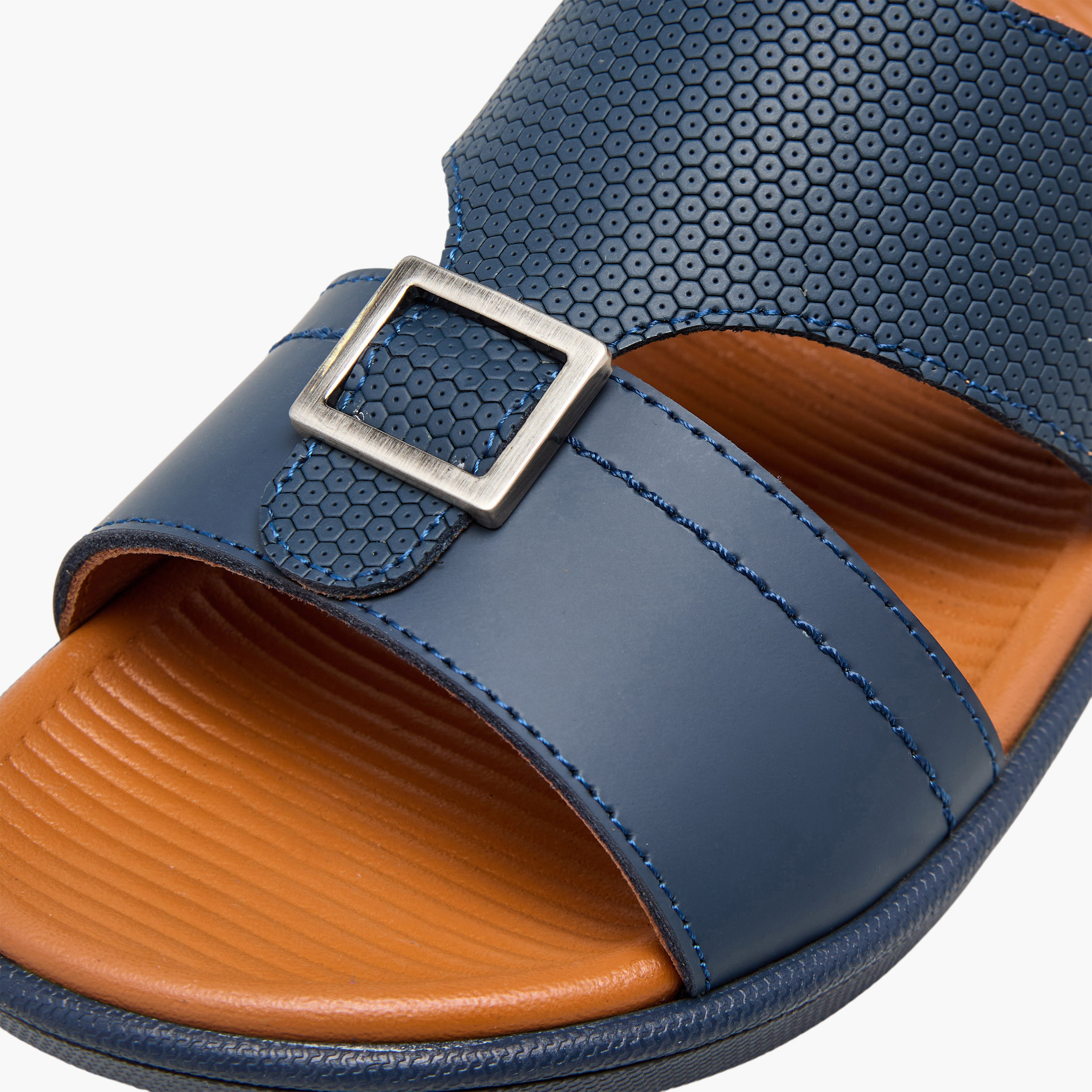 صندل عربي جلد سهل الارتداء للأولاد من لو كونفورت-boys-shoes-sandals-image-15