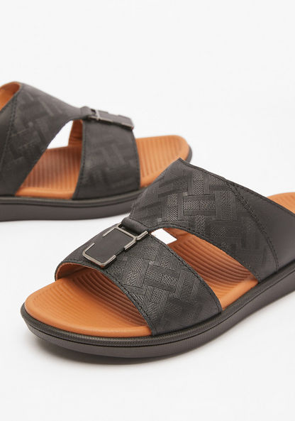 Mister Duchini Textured Slip-On Arabic Sandals with Accent Detail-Boy%27s Sandals-image-3