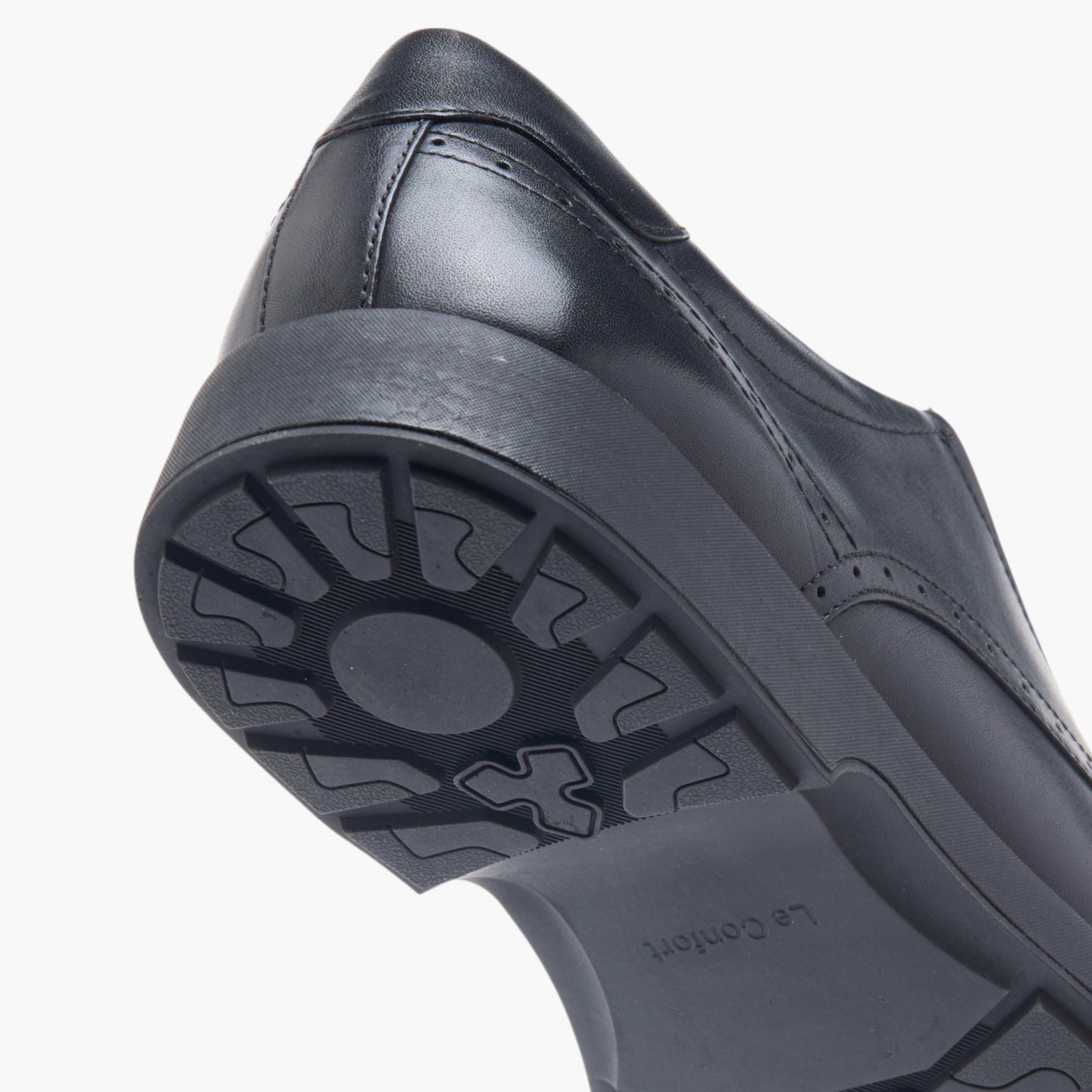 Le Confort Solid Leather Air Tech Derby Shoes with Lace-Up Closure-men-shoes-formalshoes-image-5