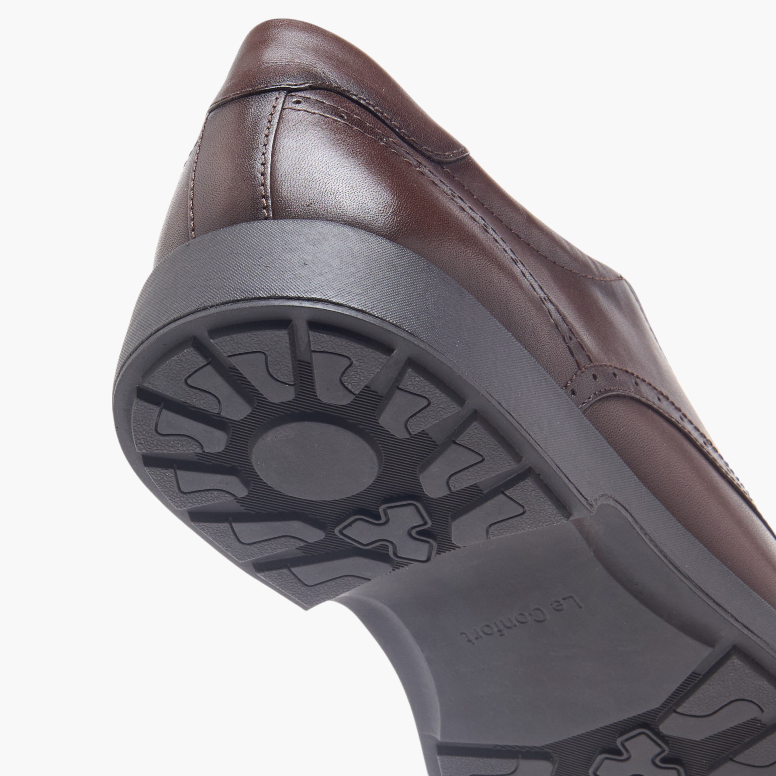 Le Confort Solid Leather Air Tech Derby Shoes with Lace-Up Closure-men-shoes-formalshoes-image-5