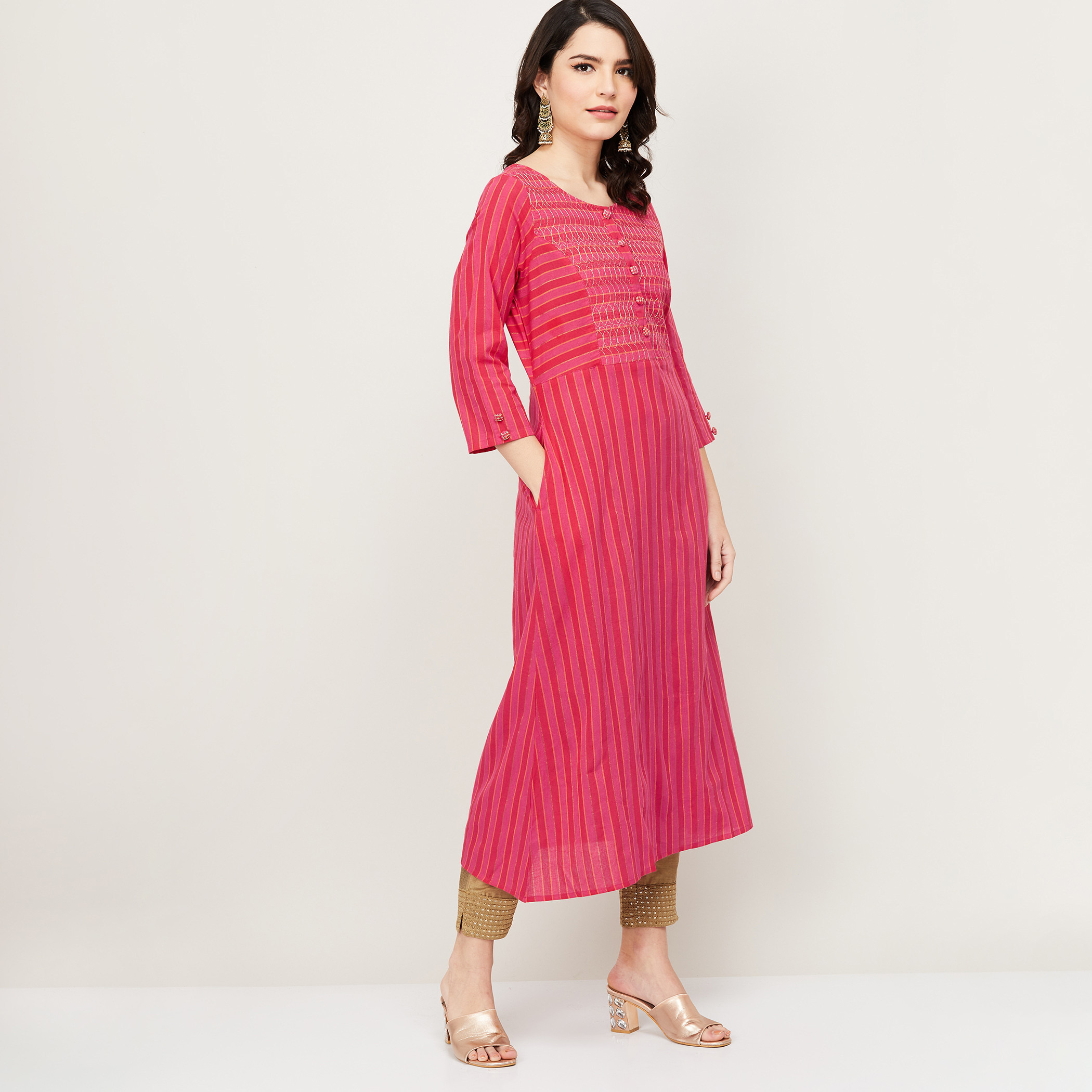 كورتا مقلمة بياقة مستديرة وأكمام 3/4 وجيوب من ميلانج-women-clothing-ethnicwear-kurtas-image-2