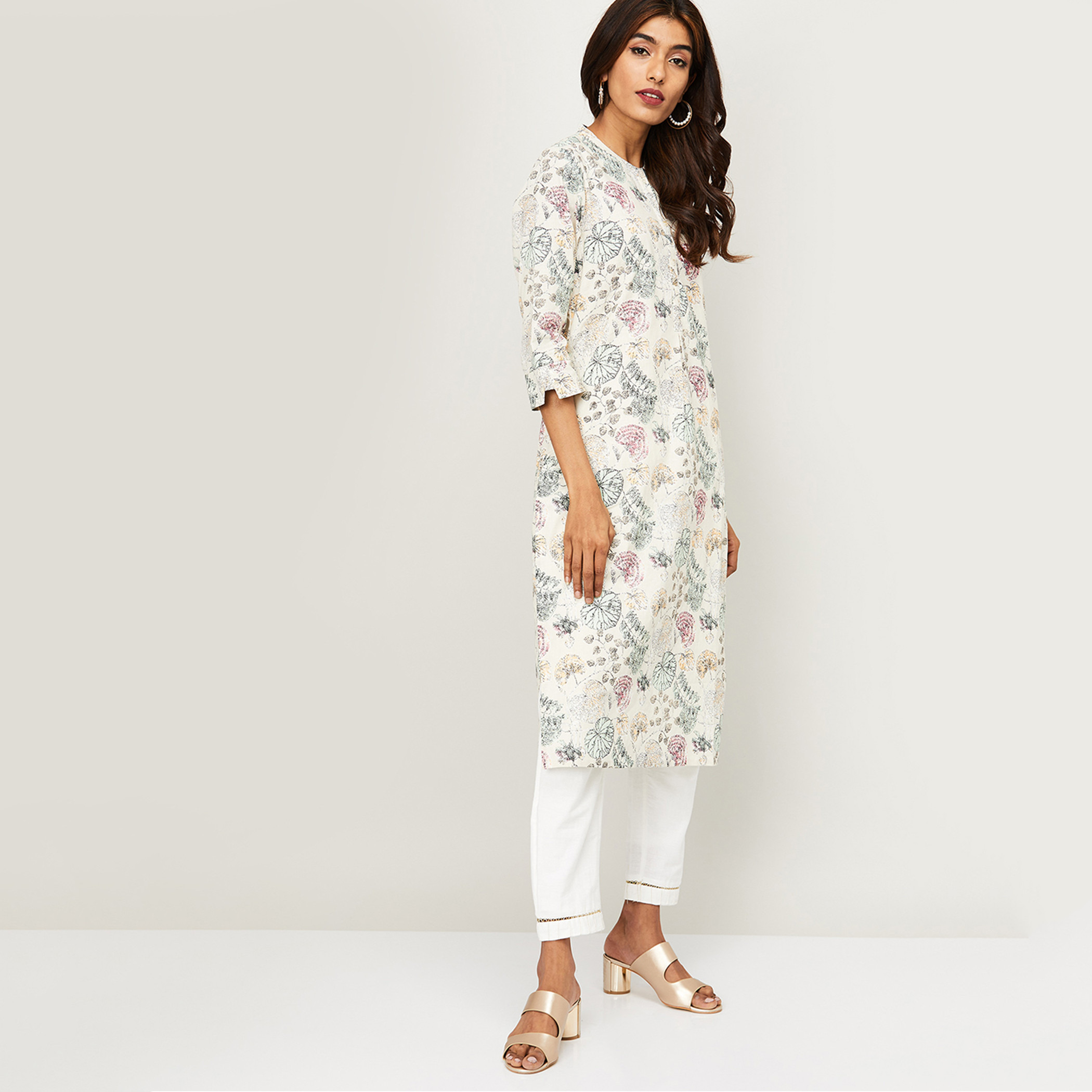 ميلانج أبيض قمم-women-clothing-ethnicwear-kurtas-image-2
