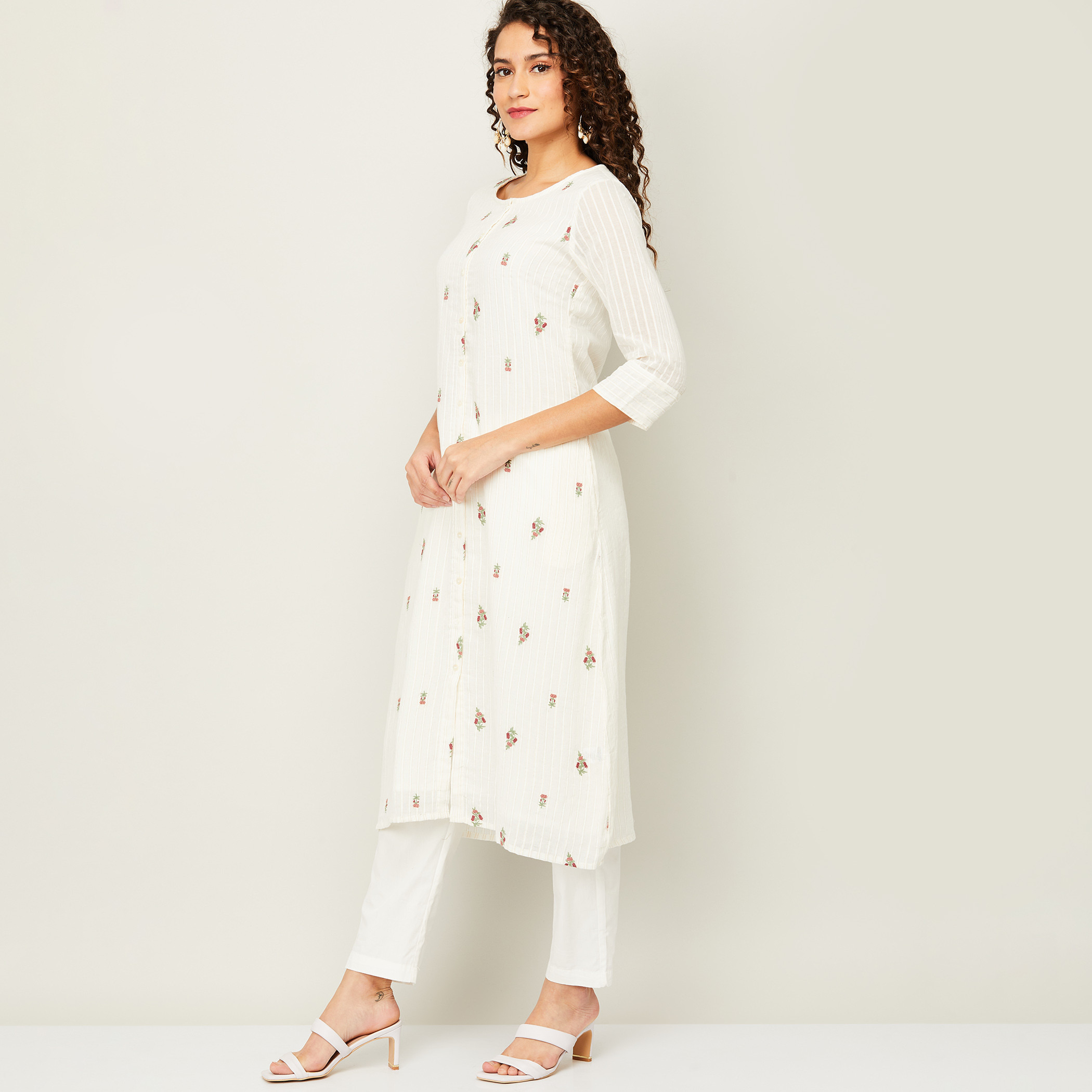 ميلانج أبيض قمم-women-clothing-ethnicwear-kurtas-image-2