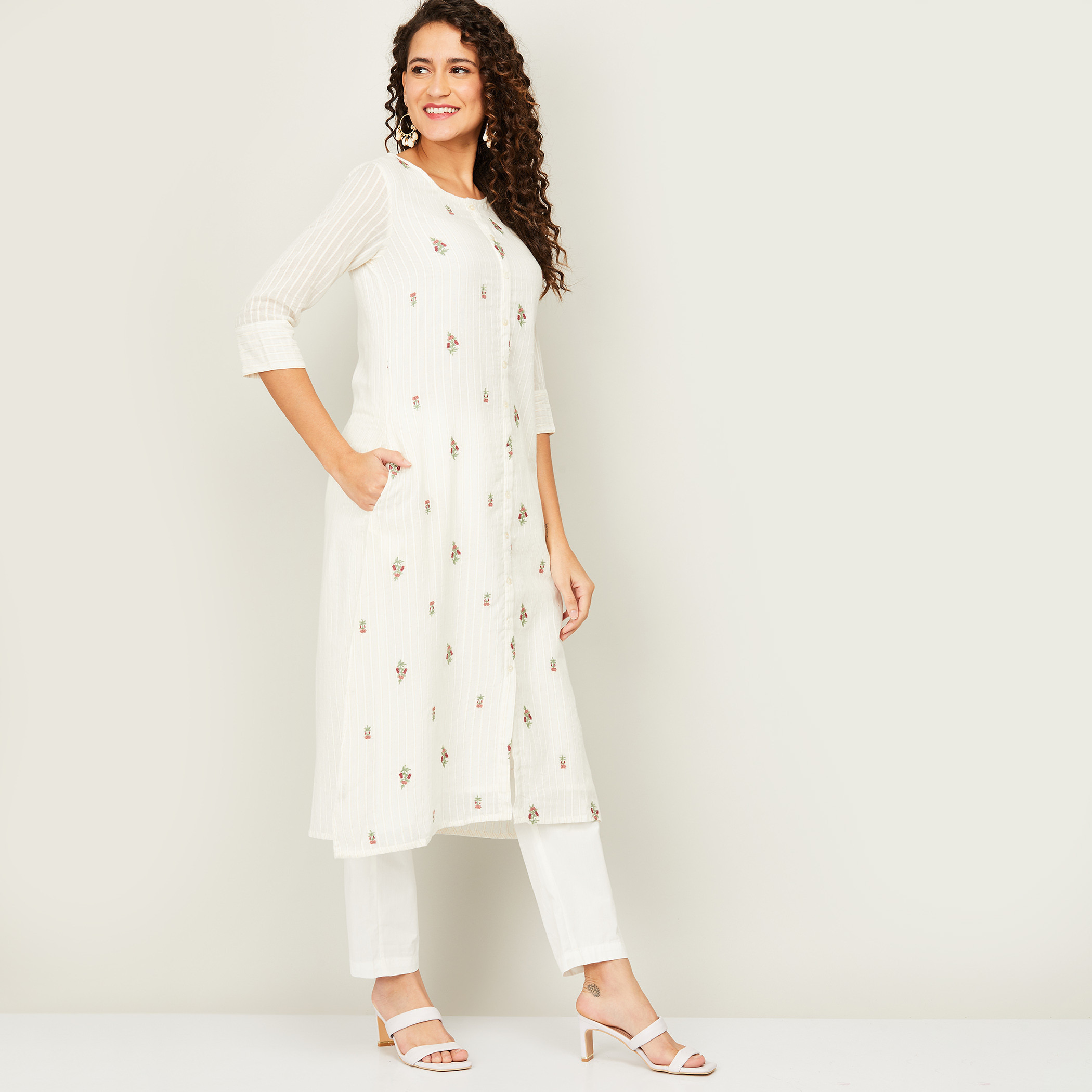 ميلانج أبيض قمم-women-clothing-ethnicwear-kurtas-image-3