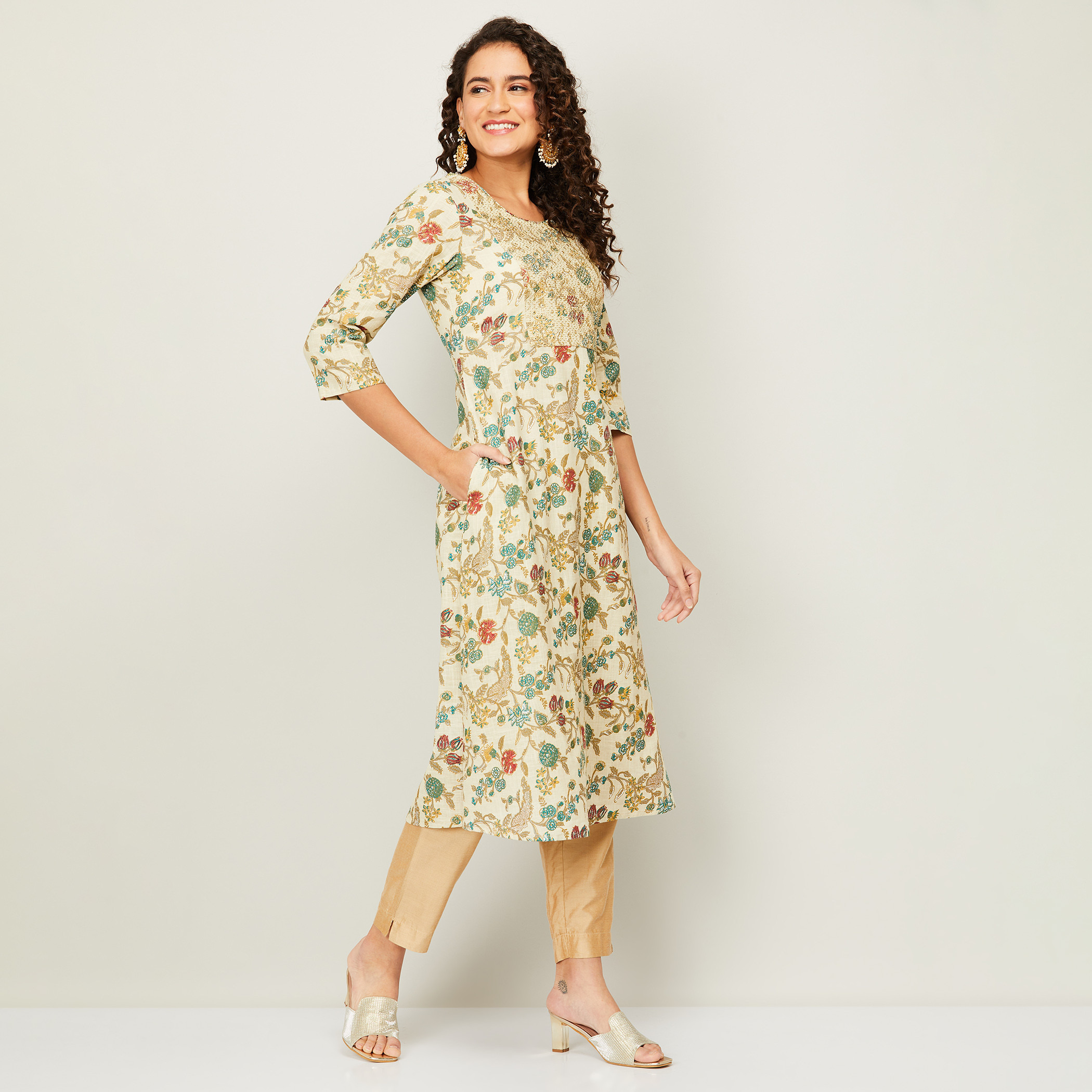 ميلانج اللون البيج قمم-women-clothing-ethnicwear-kurtas-image-3
