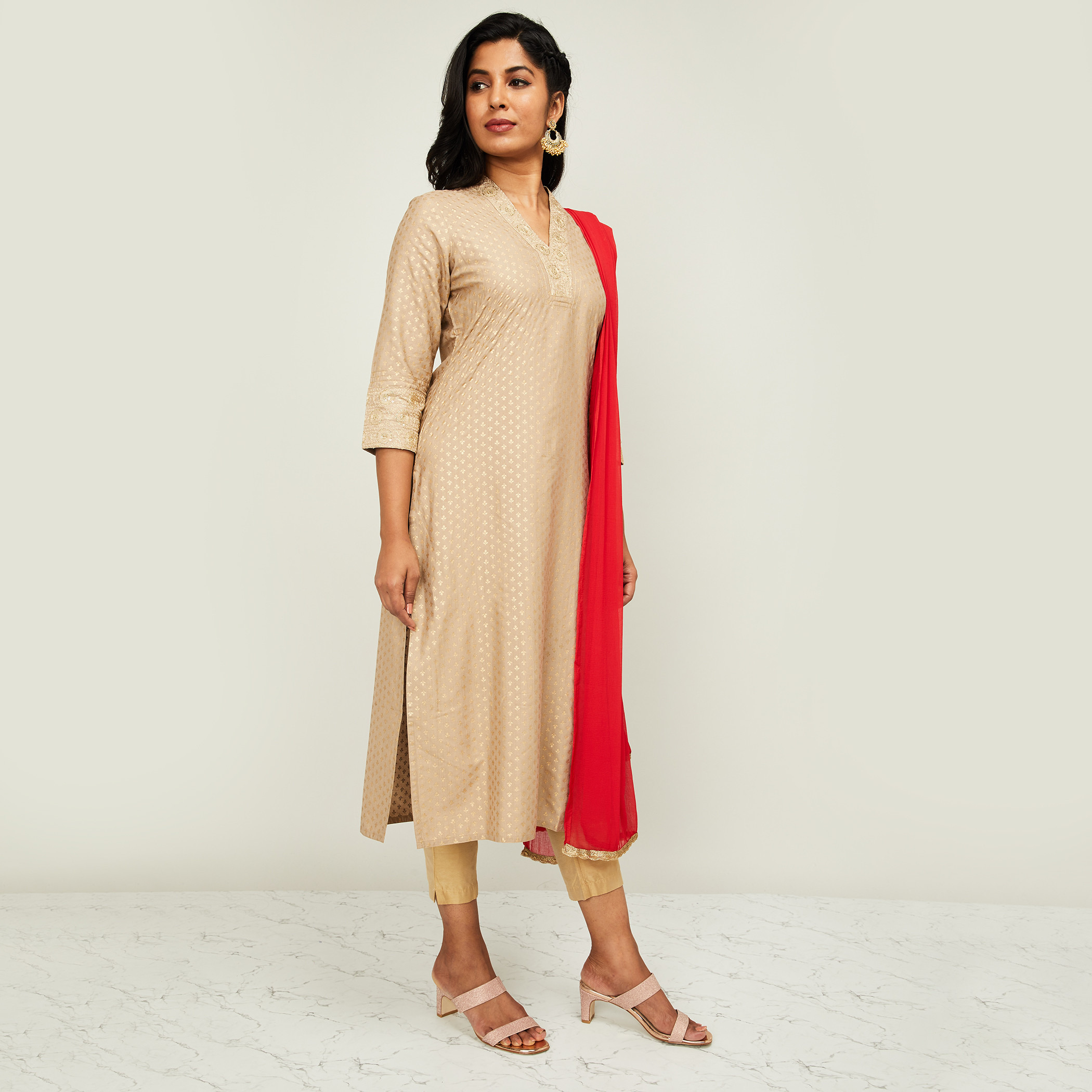 طقم بدلة سالوار تقليدية 3 قطع مزيّنة بأكمام 3/4 من ميلانج-women-clothing-ethnicwear-salwarsuits-image-3