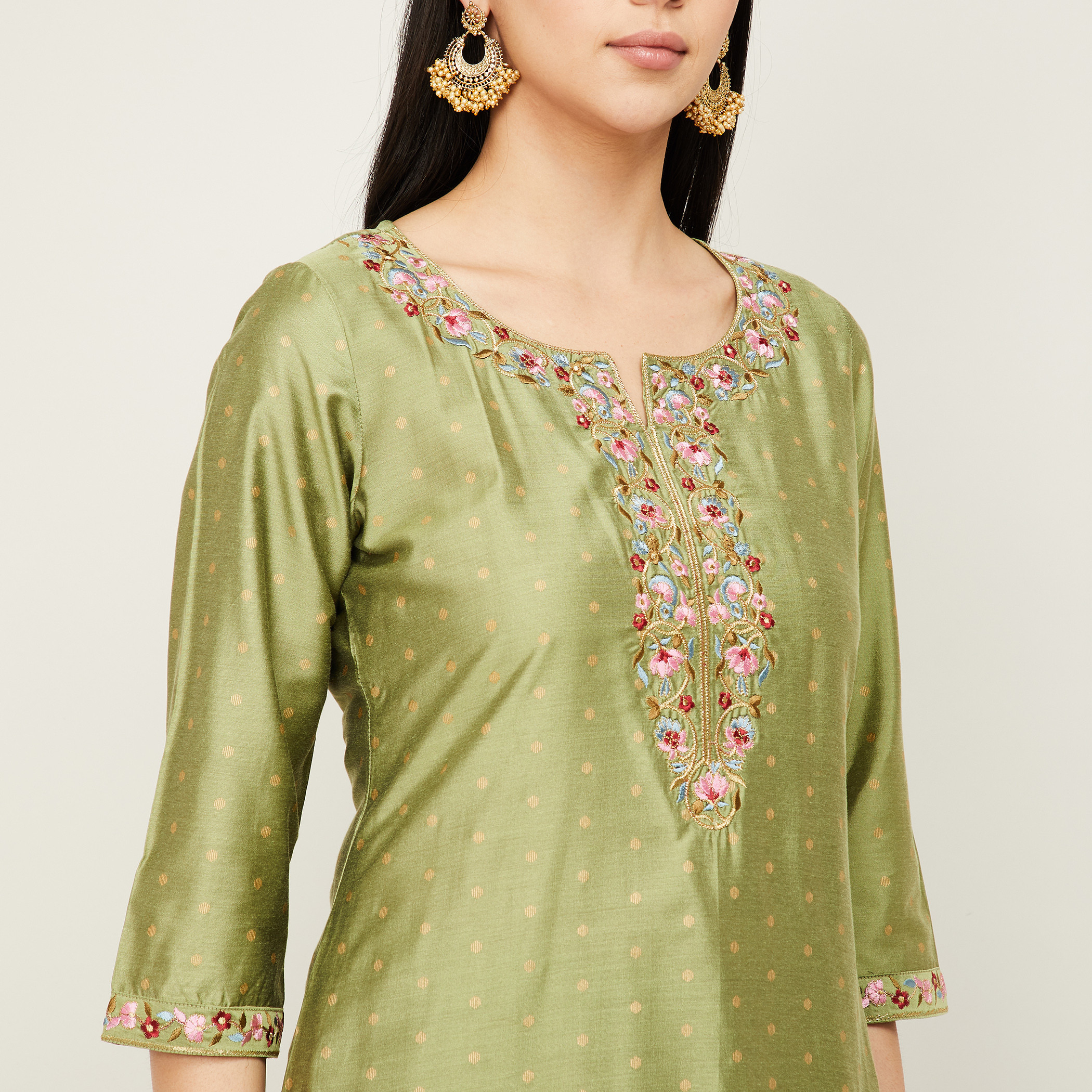 Melange hotsell embroidered kurta