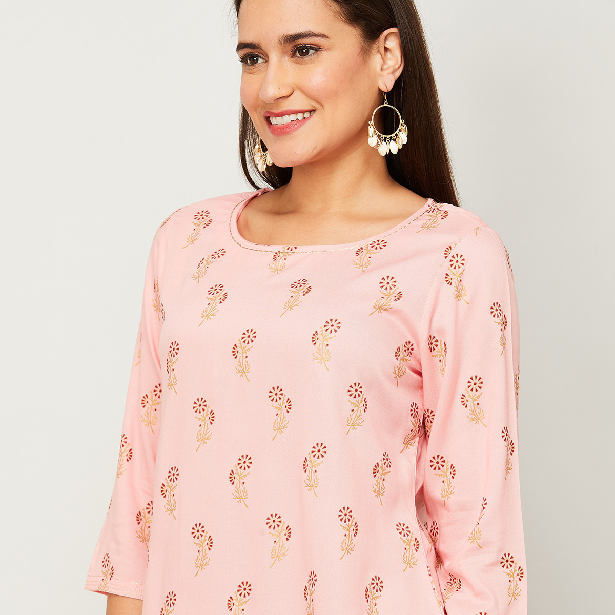 كورتا مستقيمة من ميلانج برقبة دائرية مطبوعة باللون الخوخي للنساء مع جيوب جانبية-women-clothing-ethnicwear-kurtas-image-4