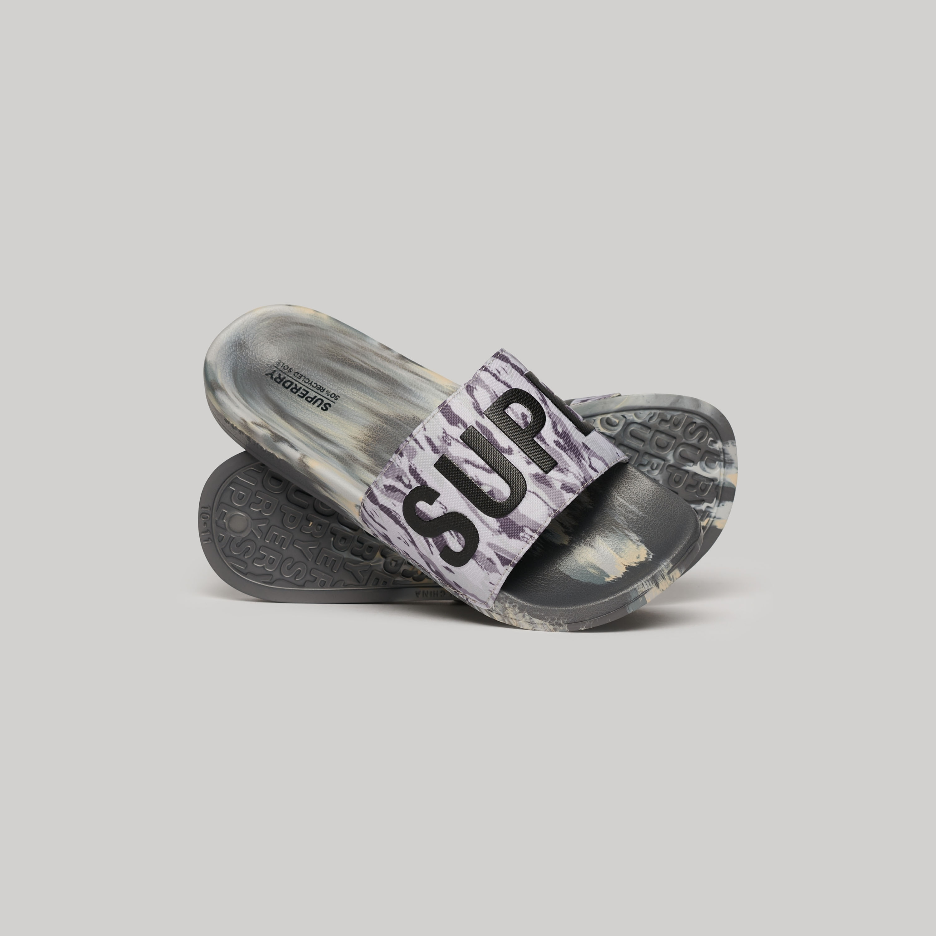شبشب حمام سباحة مموه بتفاصيل شعار للرجال من سوبر دراي-men-shoes-flipflopsandslides-image-5