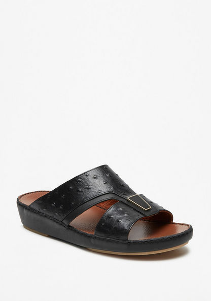 Duchini Mens' Textured Slip-On Arabic Sandals with Metal Detail-Men%27s Sandals-image-2