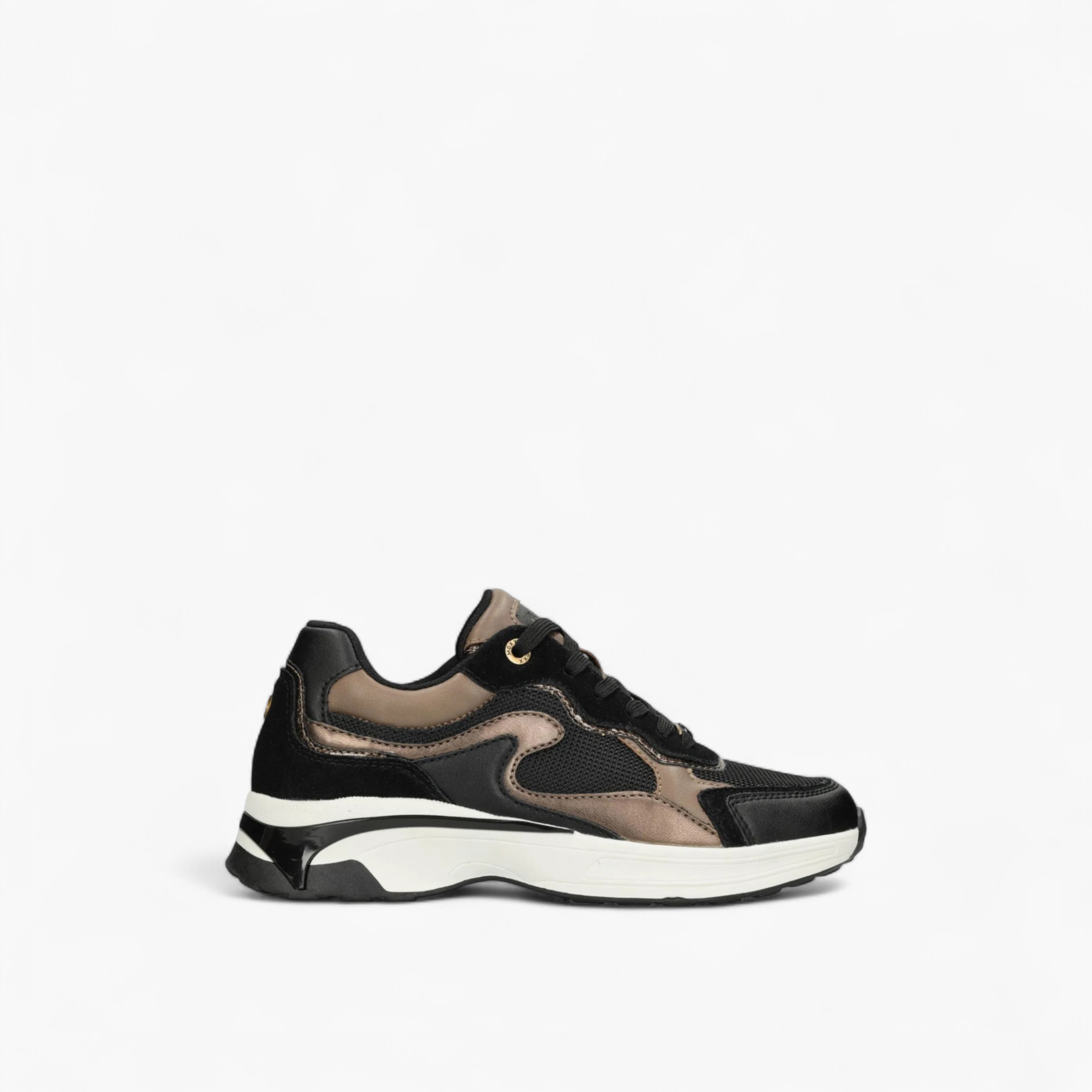 حذاء سنيكرز بقوالب ملونة ورباط إغلاق من ميكس-women-shoes-sneakers-image-10