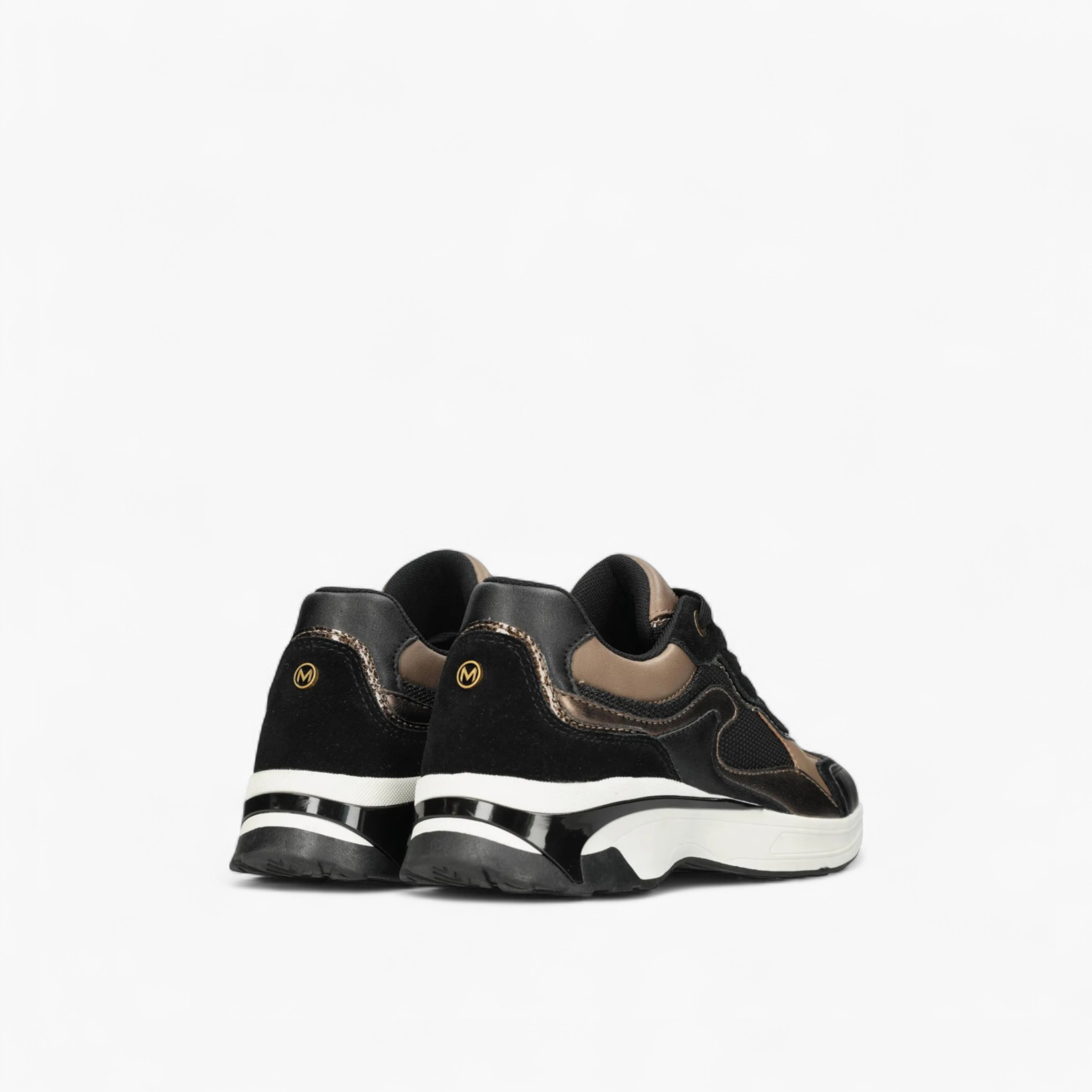 حذاء سنيكرز بقوالب ملونة ورباط إغلاق من ميكس-women-shoes-sneakers-image-11