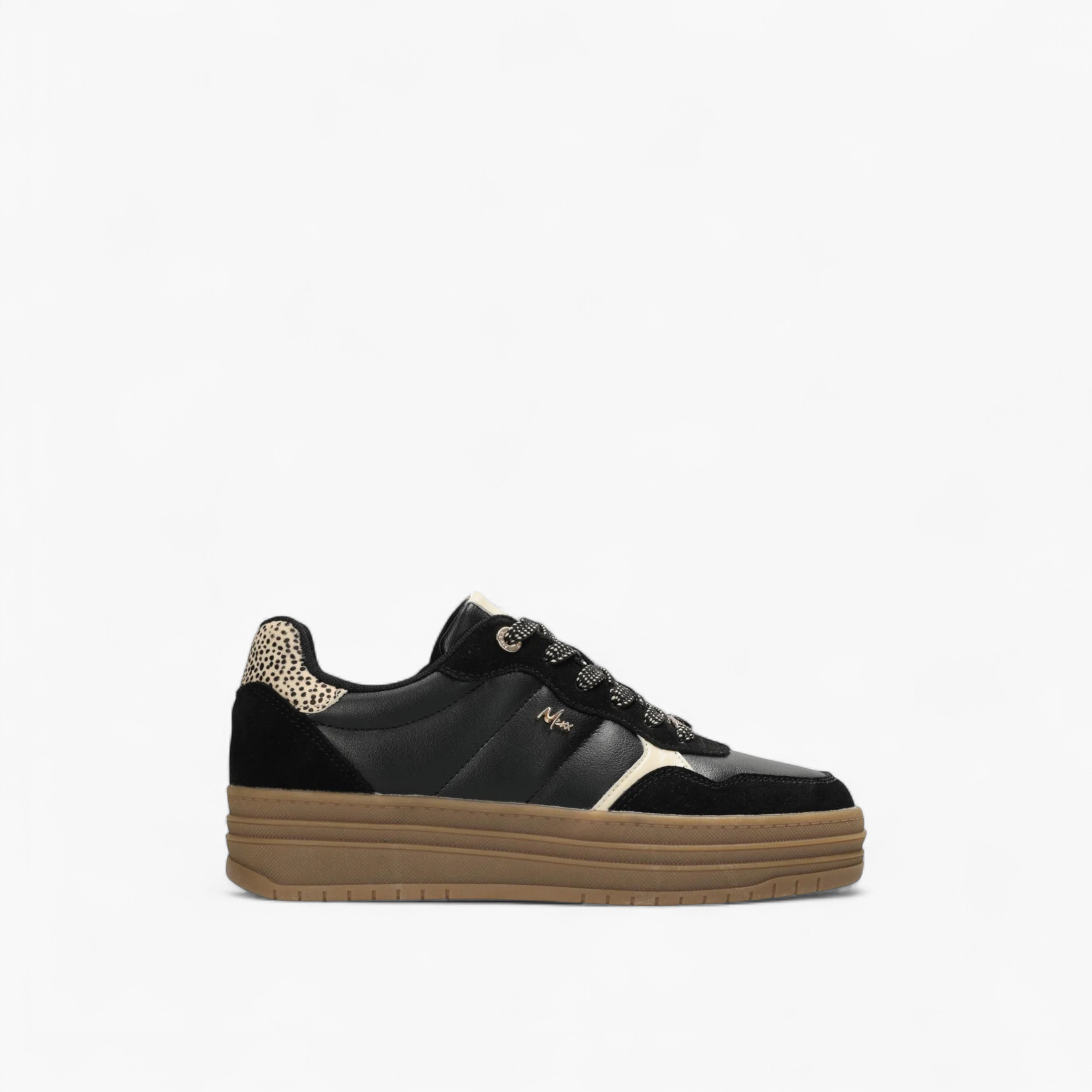 حذاء سنيكرز متعدد التصاميم برباط إغلاق من ميكس-women-shoes-sneakers-image-2