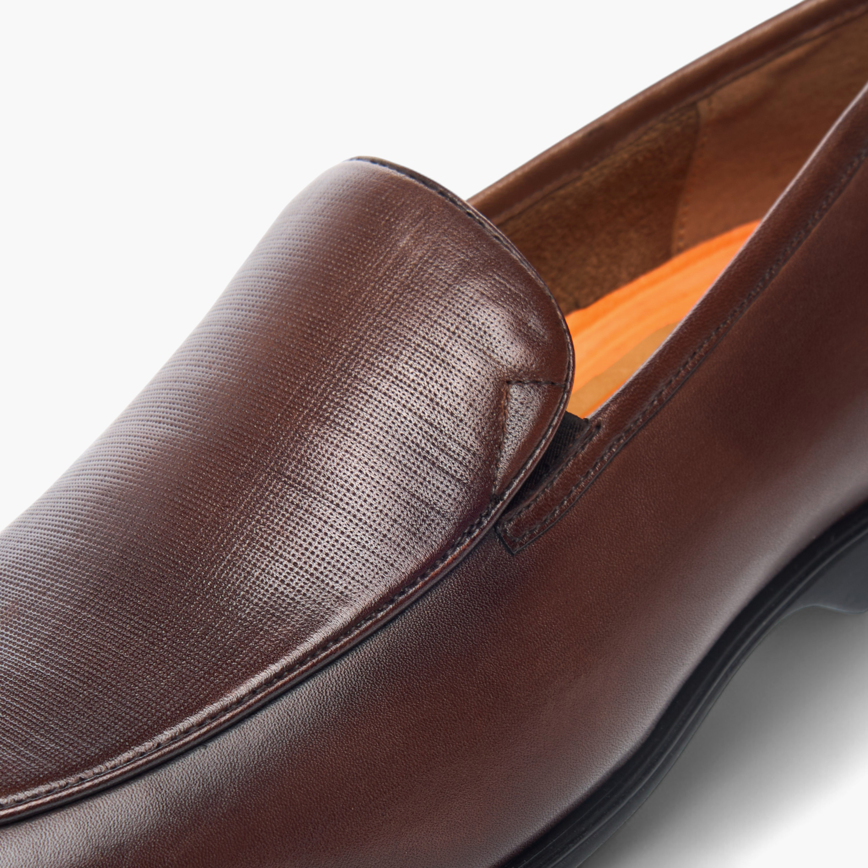 حذاء سهل الارتداء جلد بارز الملمس مريح من لو كونفورت-men-shoes-formalshoes-image-4