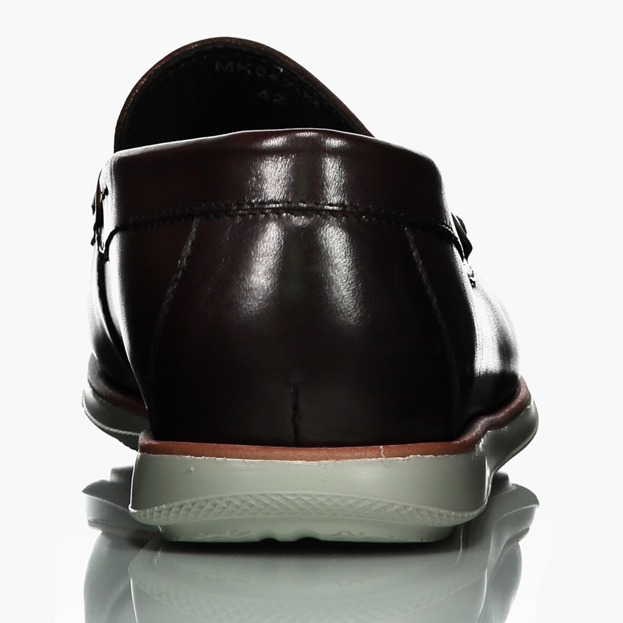 Le Confort Slip-On Shoes-men-shoes-shoecare-image-5