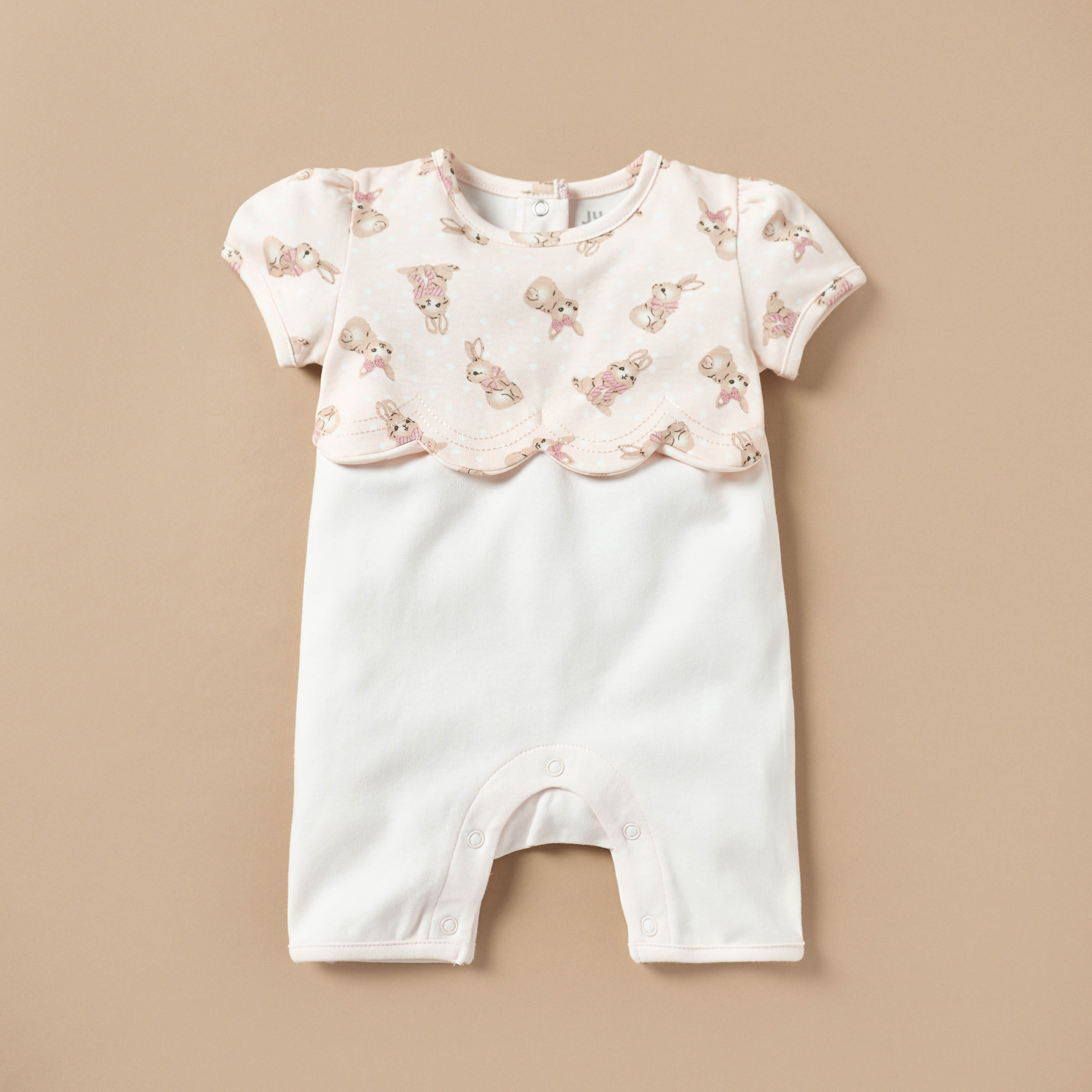 أفرول بأزرار إغلاق وطبعات أرنب من جونيورز-baby-girls-clothing-rompers-image-1