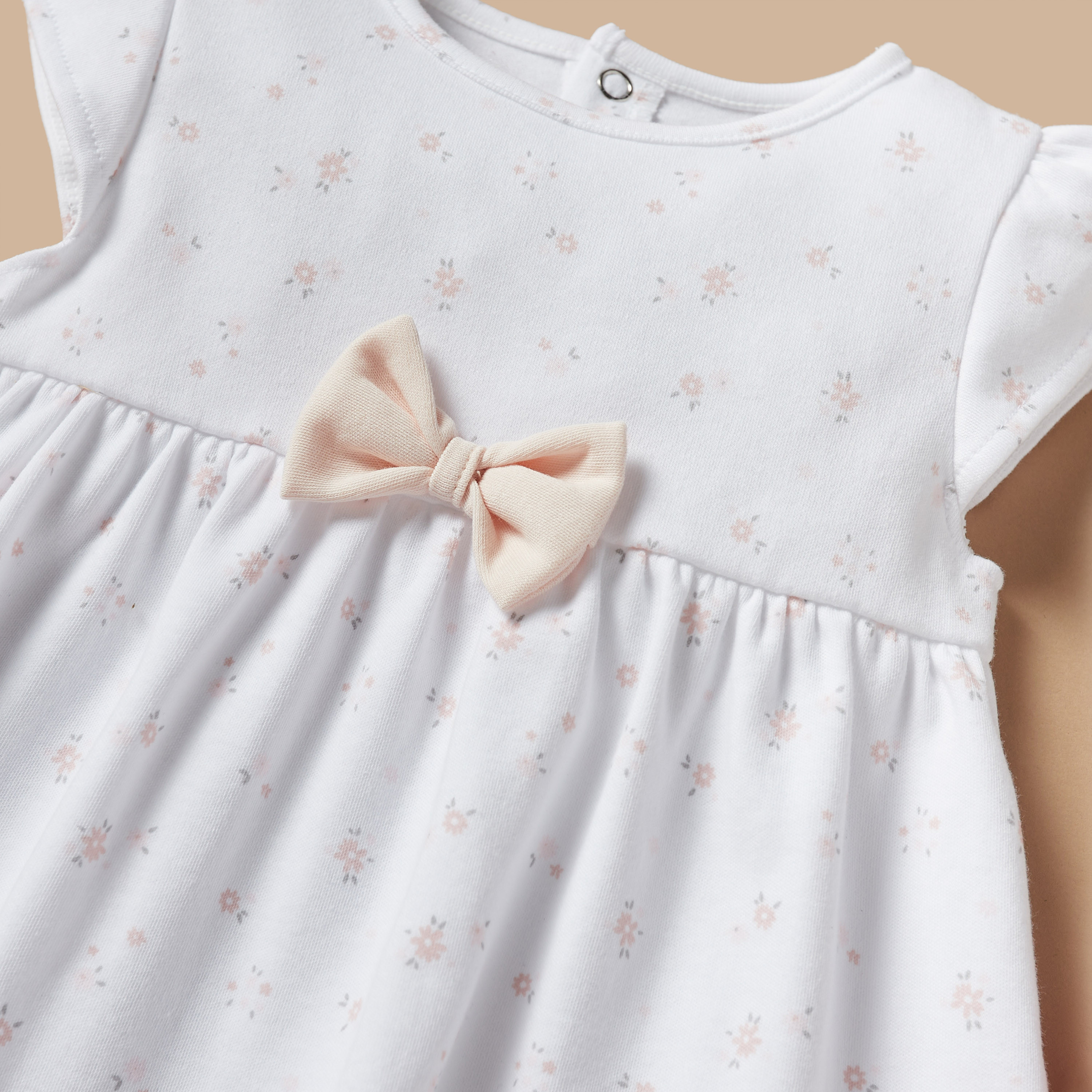 فستان بفيونكة وطبعات أزهار من جونيورز-baby-girls-clothing-dressesandjumpsuits-image-2