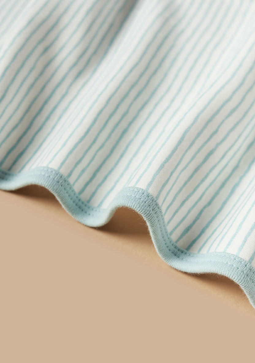 Juniors Hooded Receiving Blanket with Applique Detail - 70x70 cm-Receiving Blankets-image-2