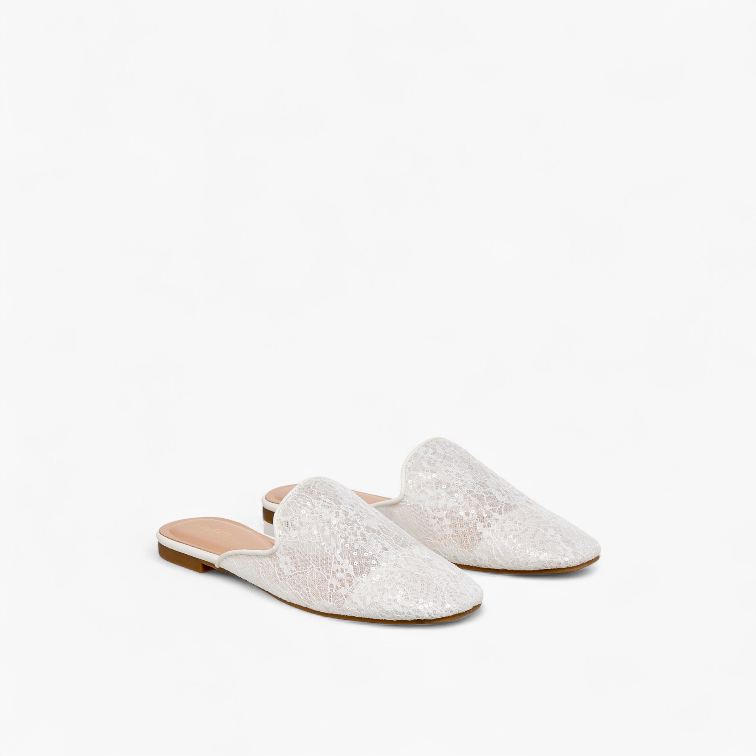 حذاء ميول مزين بالترتر للنساء من سيليست-women-shoes-flats-mules-image-1