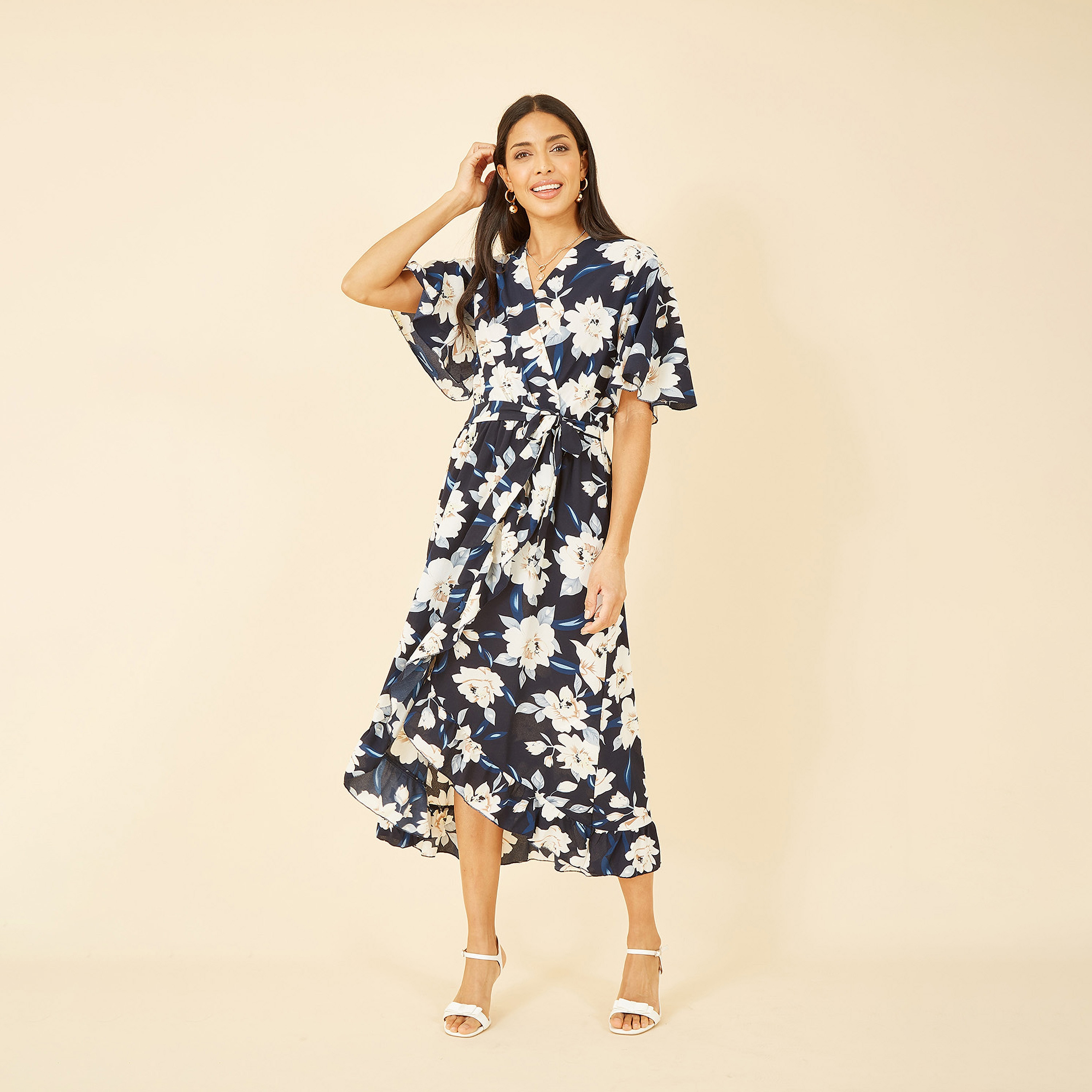 فستان نسائي متوسط الطول بطبعة زهور باللون الأزرق البحري من ميلا لندن-women-clothing-dresses-image-1
