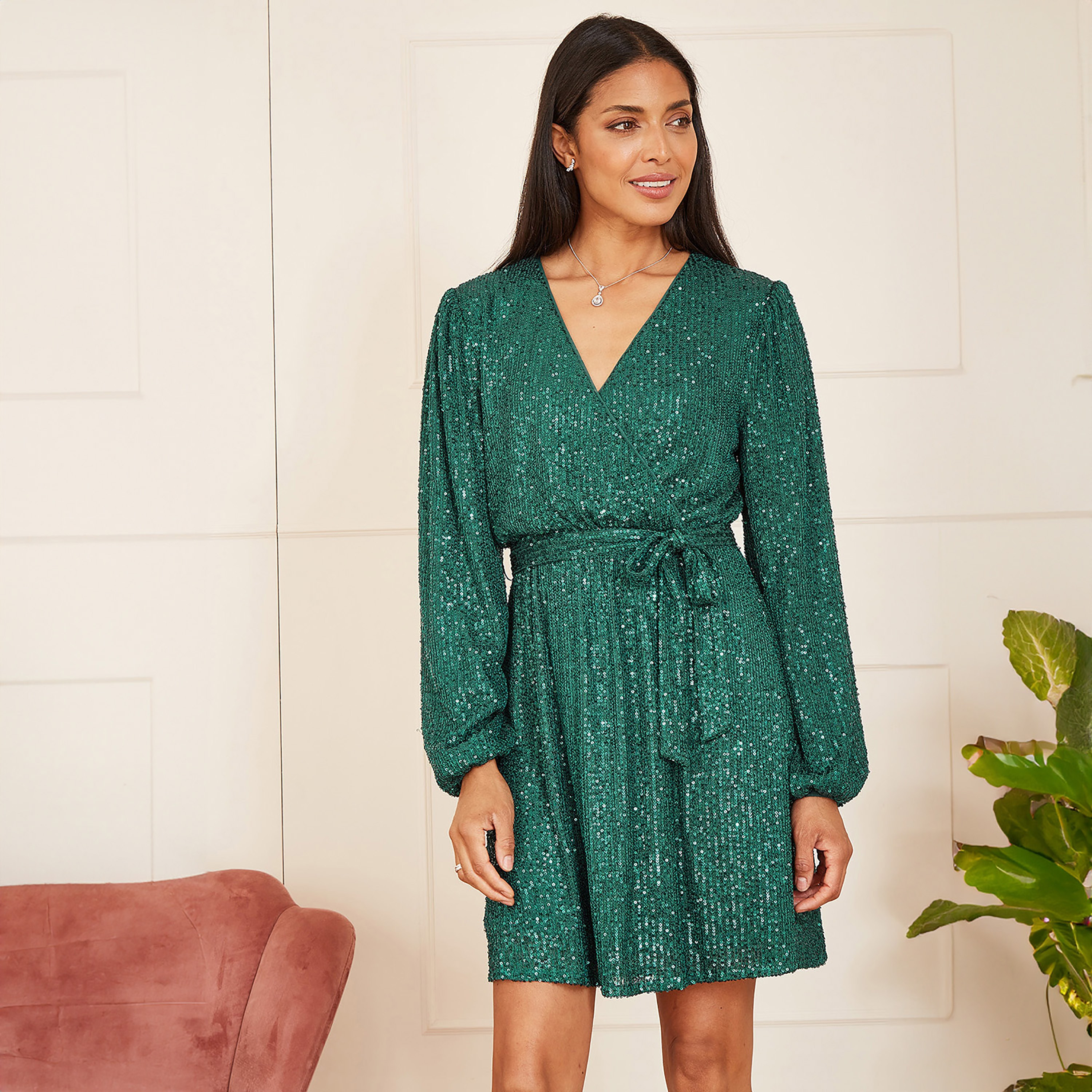 فستان سهرة قصير بأكمام طويلة وحزام باللون الأخضر للنساء من ميلا لندن-women-clothing-dresses-image-4