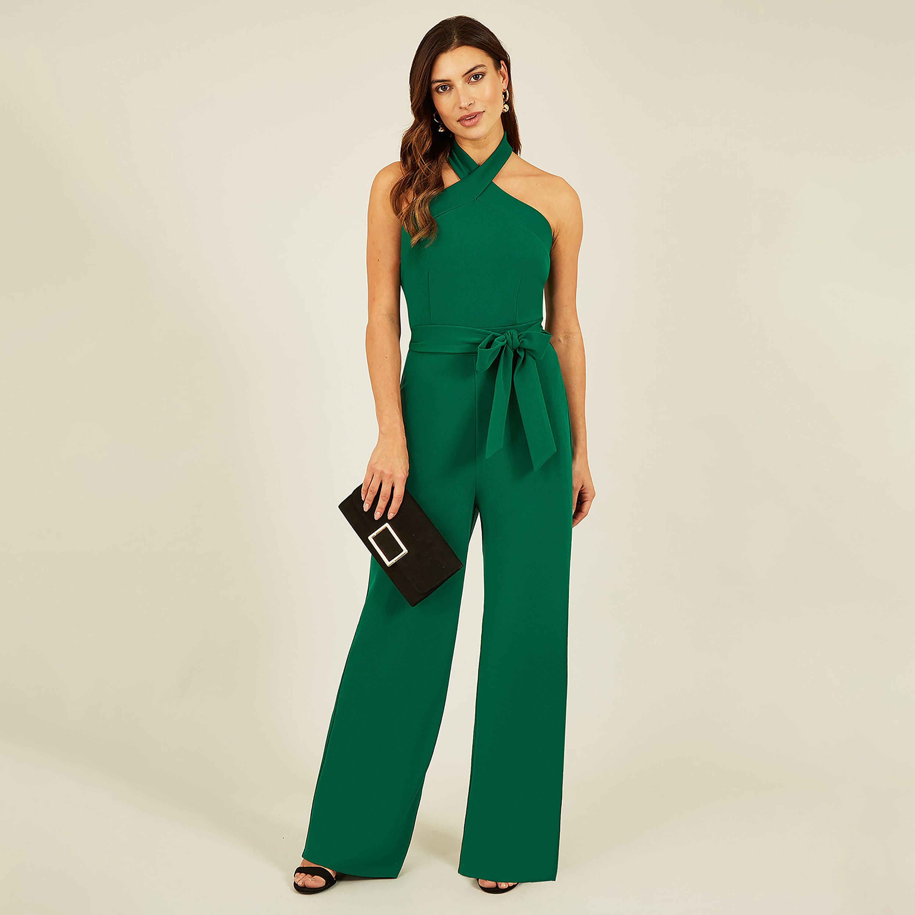 جمبسوت نسائي أخضر رقبة هالتر كروس أوفر من ميلا لندن-women-clothing-jumpsuits-image-1