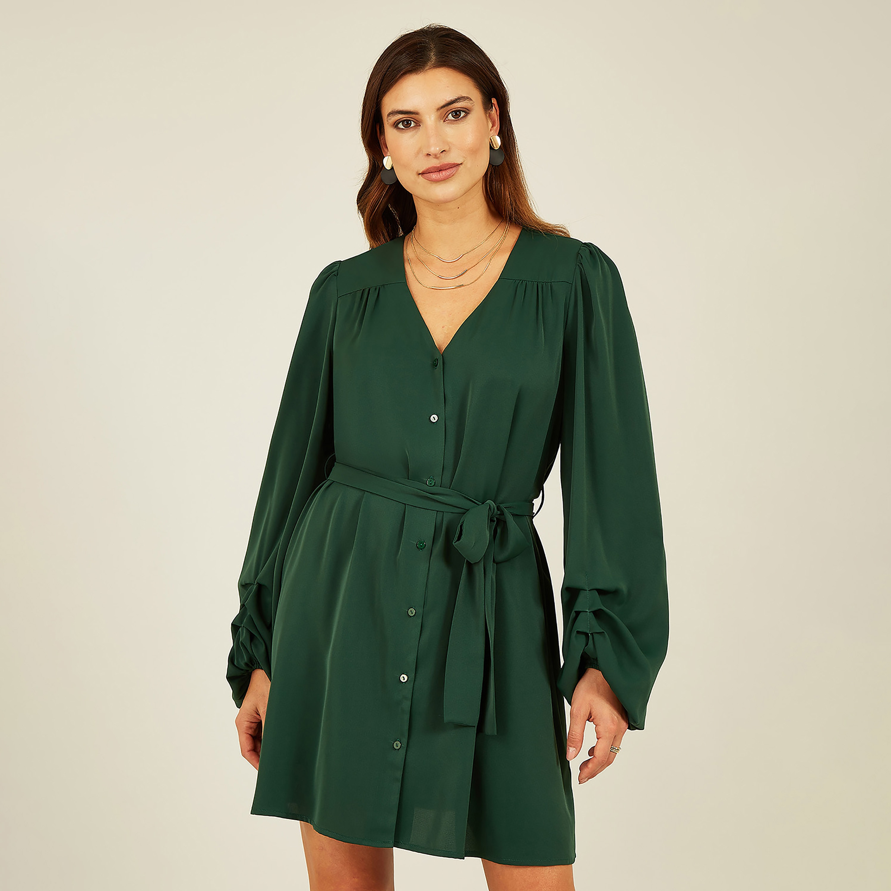 فستان نسائي قصير بأكمام منفوخة وقميص أخضر من ميلا لندن-women-clothing-dresses-image-3