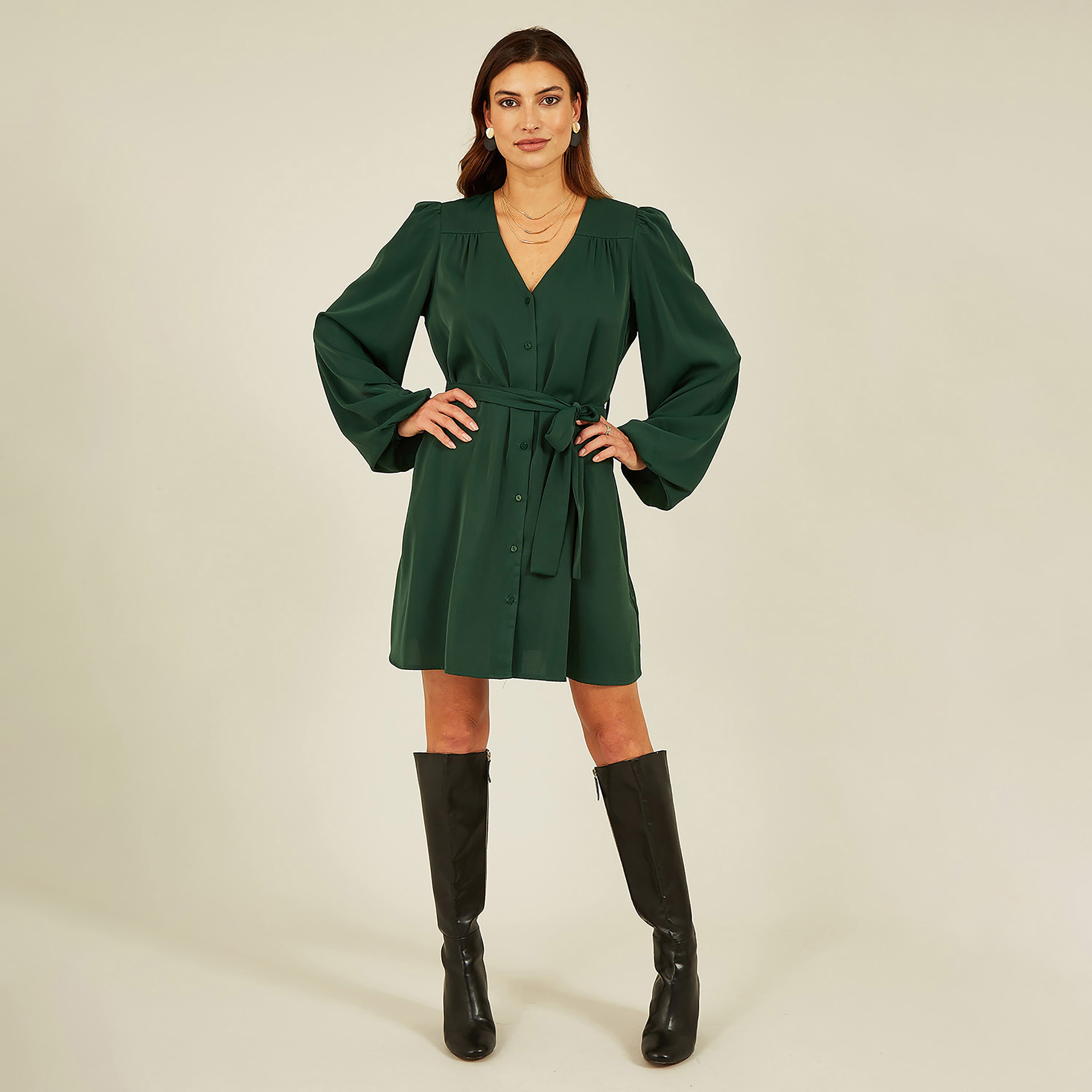 فستان نسائي قصير بأكمام منفوخة وقميص أخضر من ميلا لندن-women-clothing-dresses-image-6