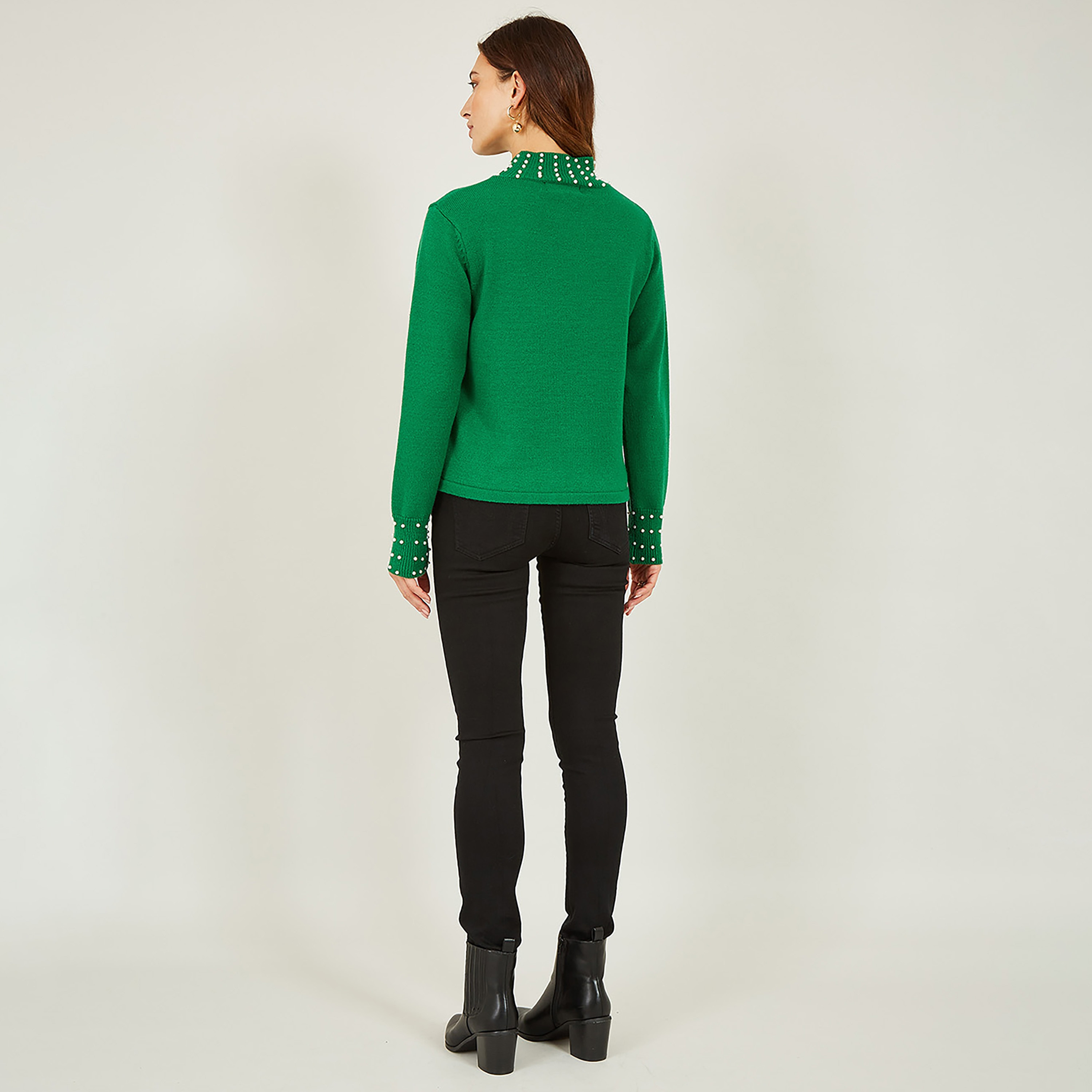 جامبر نسائي برقبة عالية مزين باللؤلؤ باللون الأخضر من ميلا لندن-women-winterwear-cardigansandjumpers-jumpers-image-3
