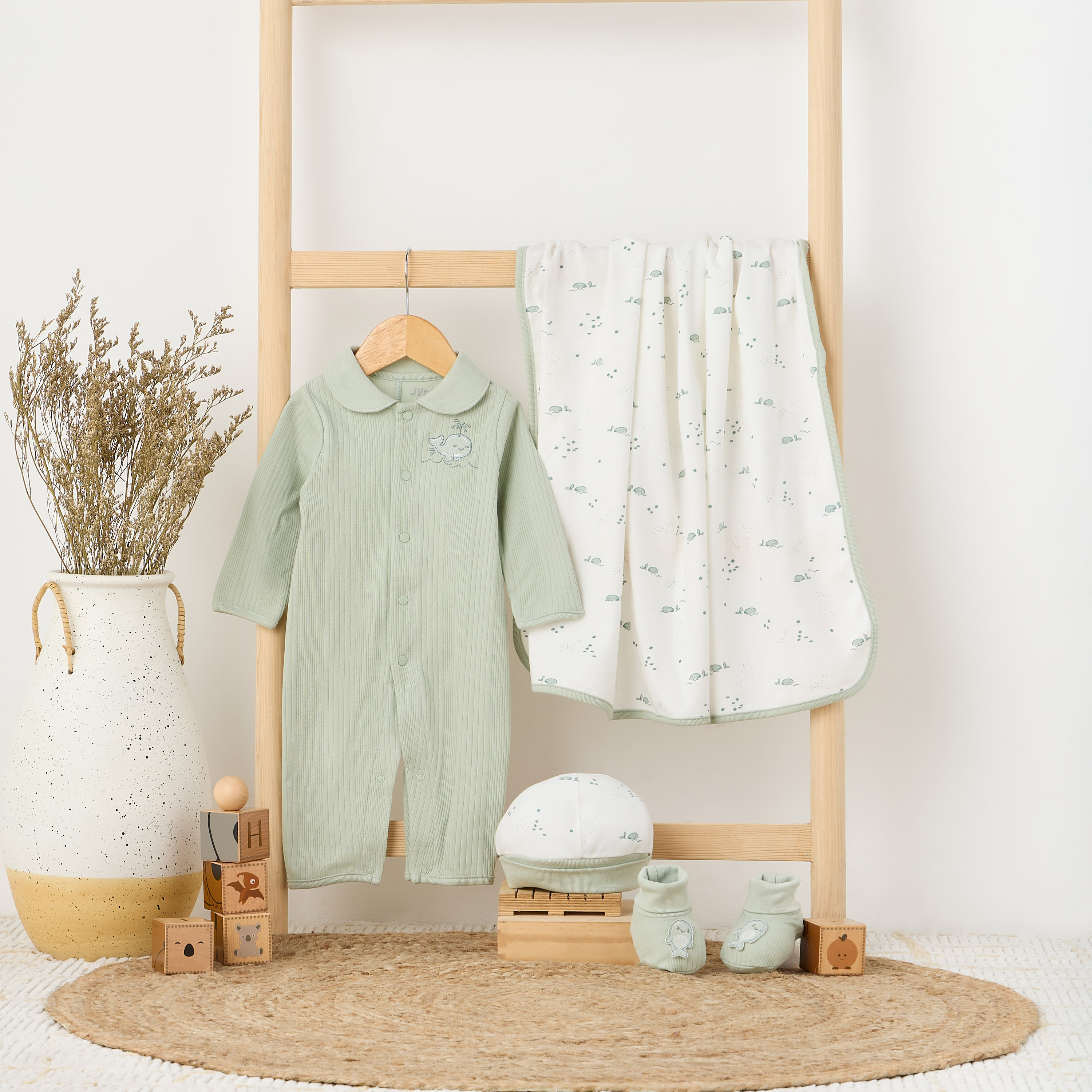 طقم هدايا بطبعات 5 قطع من جونيورز-baby-girls-clothing-setsandcoords-image-9