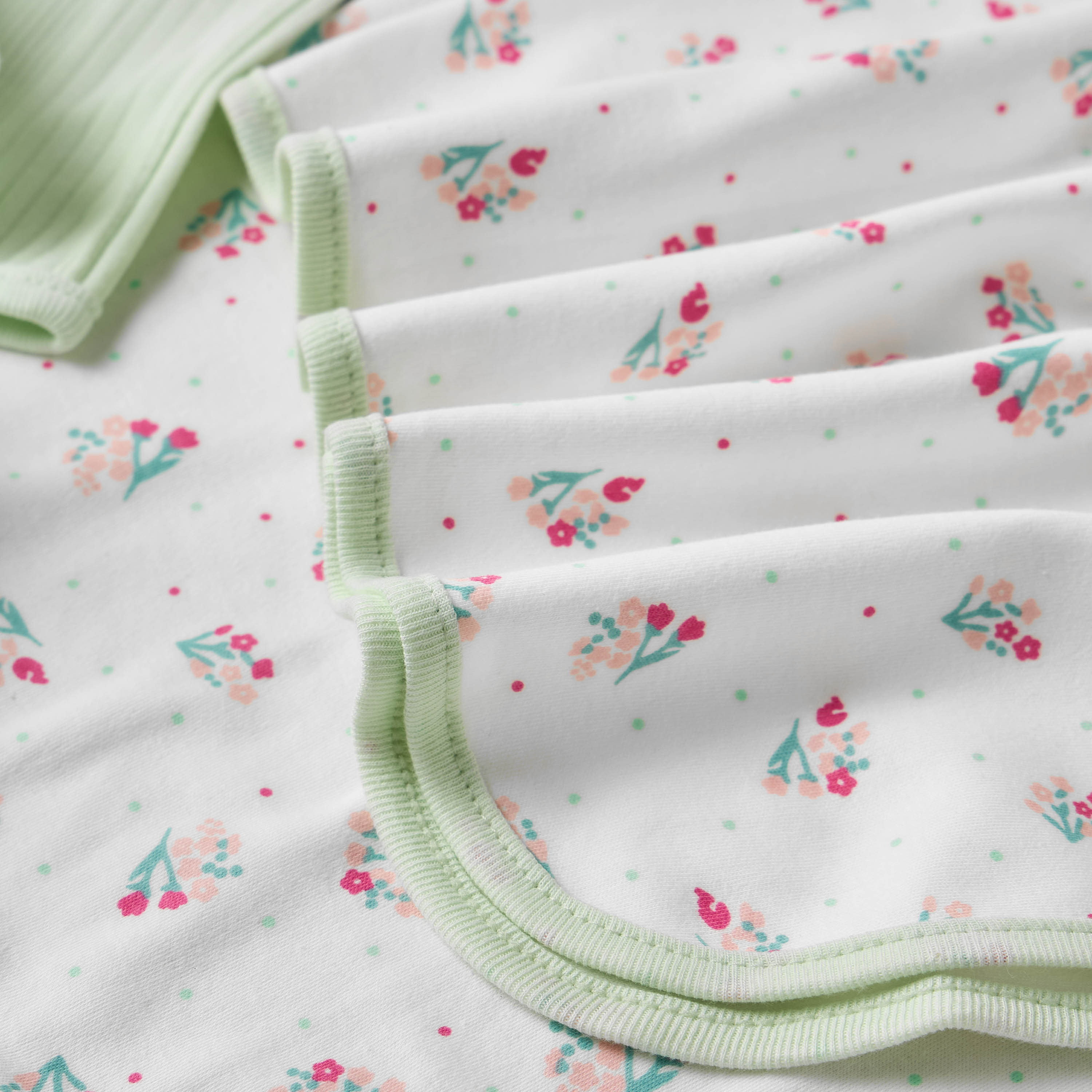 Set of 5 Juniors Clothing Gift Set with Floral Print-baby-girls-clothing-setsandcoords-image-7