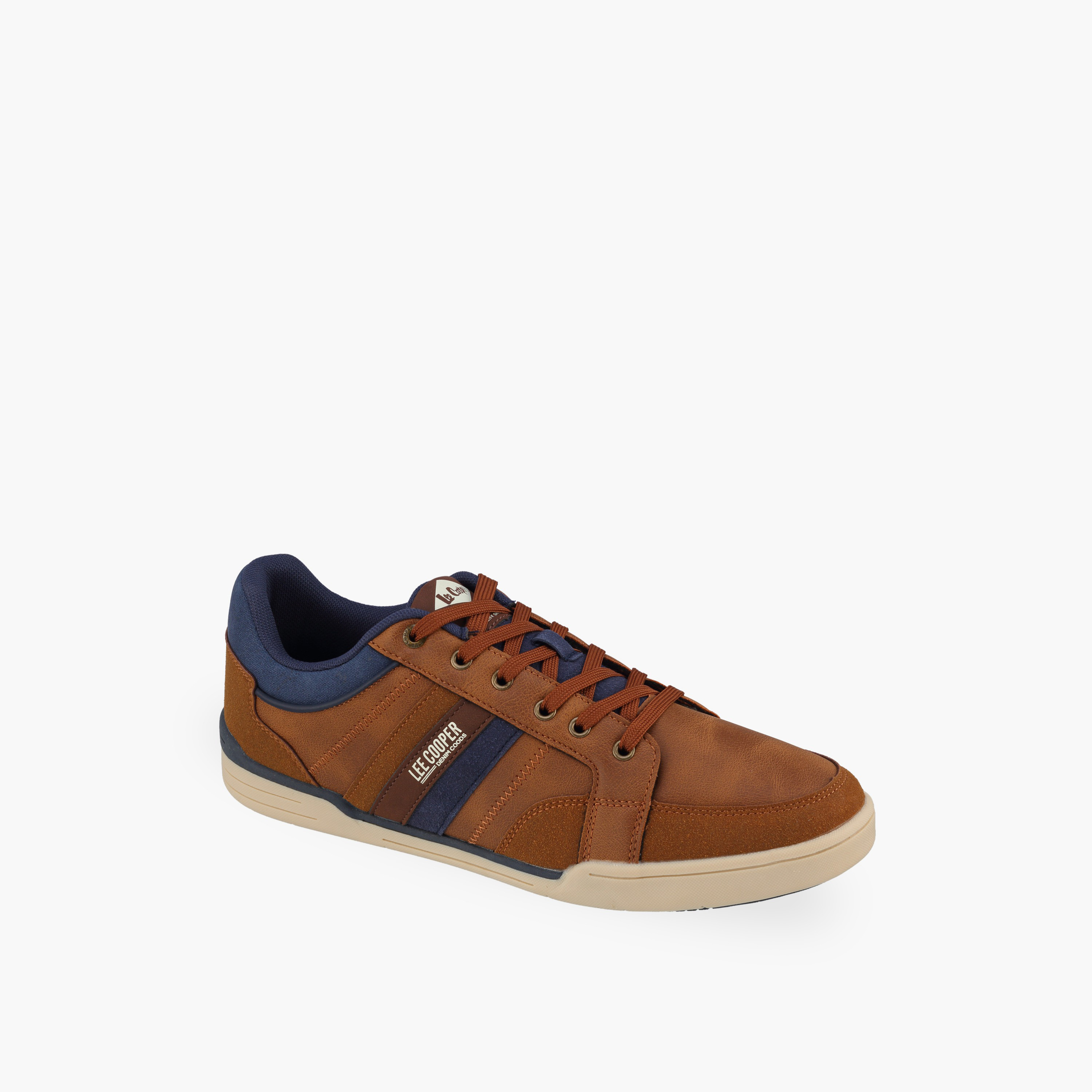 حذاء سنيكرز بطول الكاحل ورباط إغلاق للرجال من لي كوبر-men-shoes-sneakers-image-2