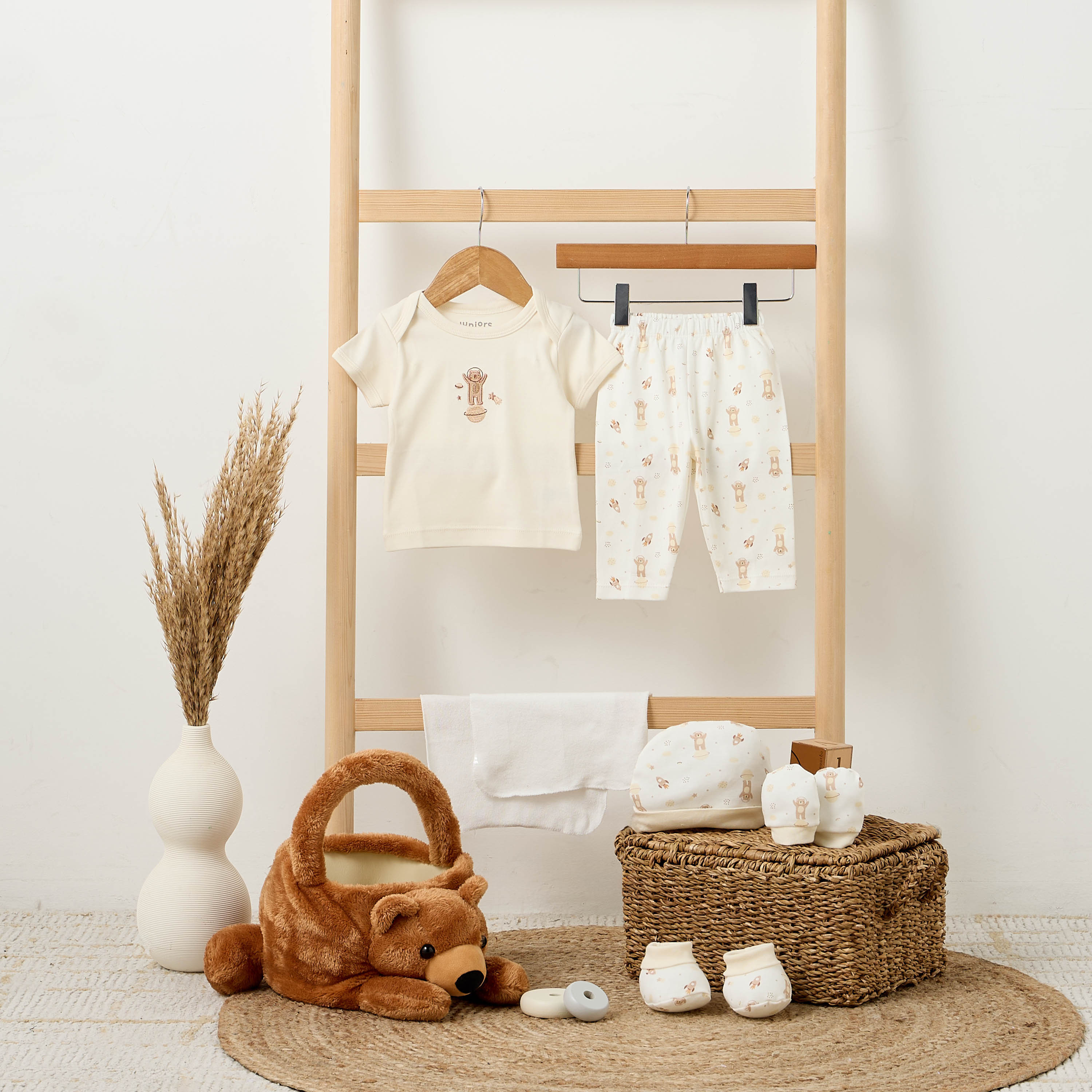 Set of 8 Juniors Clothing Gift Set with Teddy Bear Print-baby-boys-clothing-setsandcoords-image-11