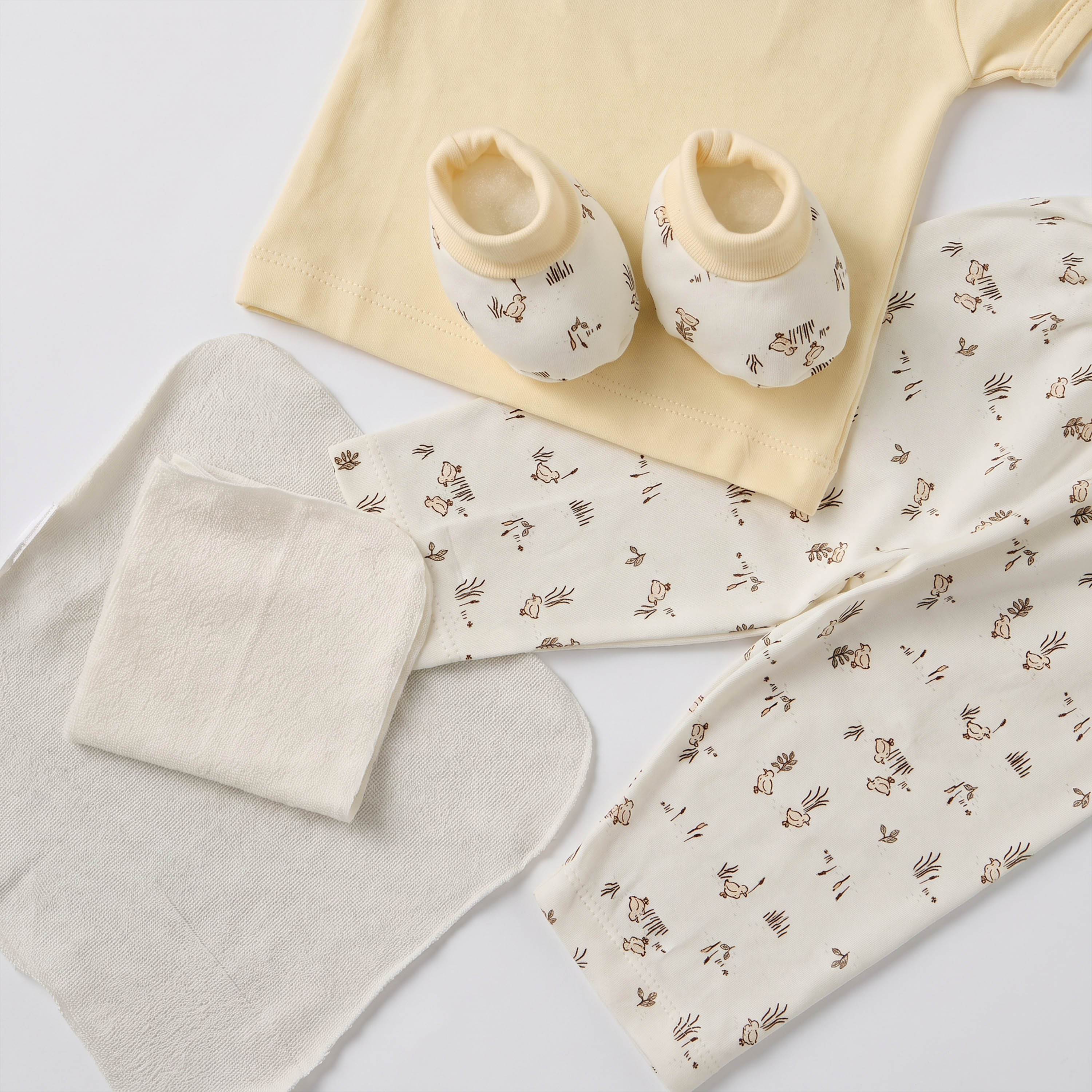 Set of 8 Juniors Clothing Gift Set with Duck Print-baby-girls-clothing-setsandcoords-image-10