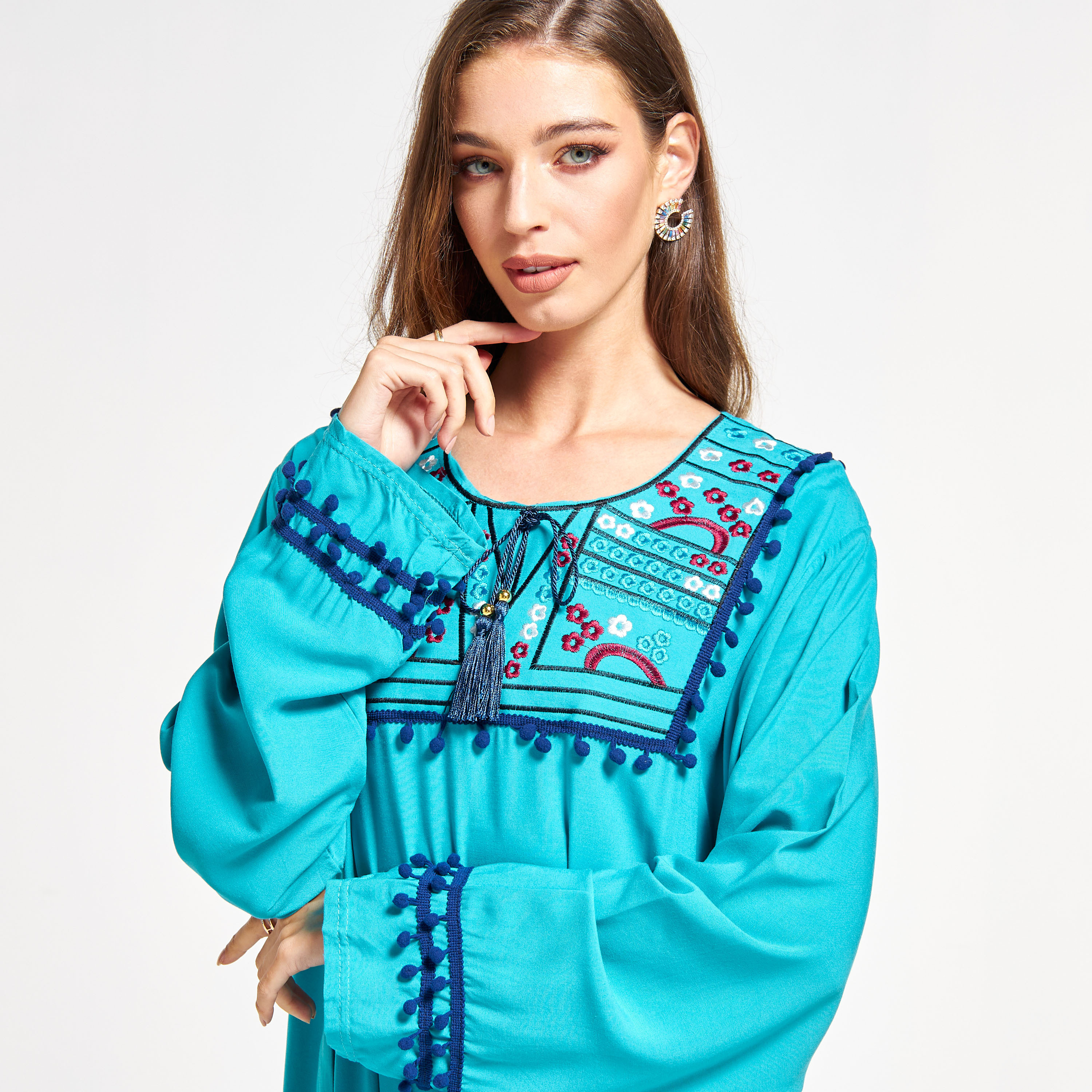 جلايبة مطرّزة برباط وتفاصيل بوم بوم من مليكة-women-arabicclothing-jalabiyas-image-3