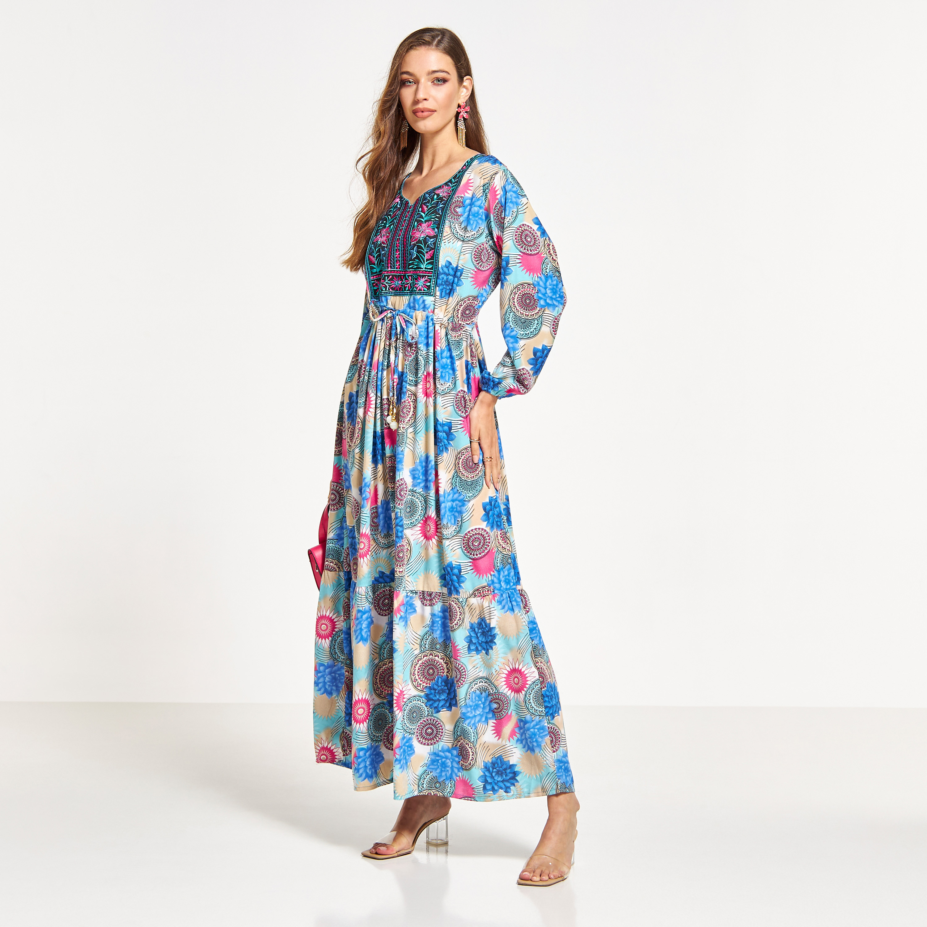 جلابية مطرزة بأربطة من مليكة-women-arabicclothing-jalabiyas-image-4