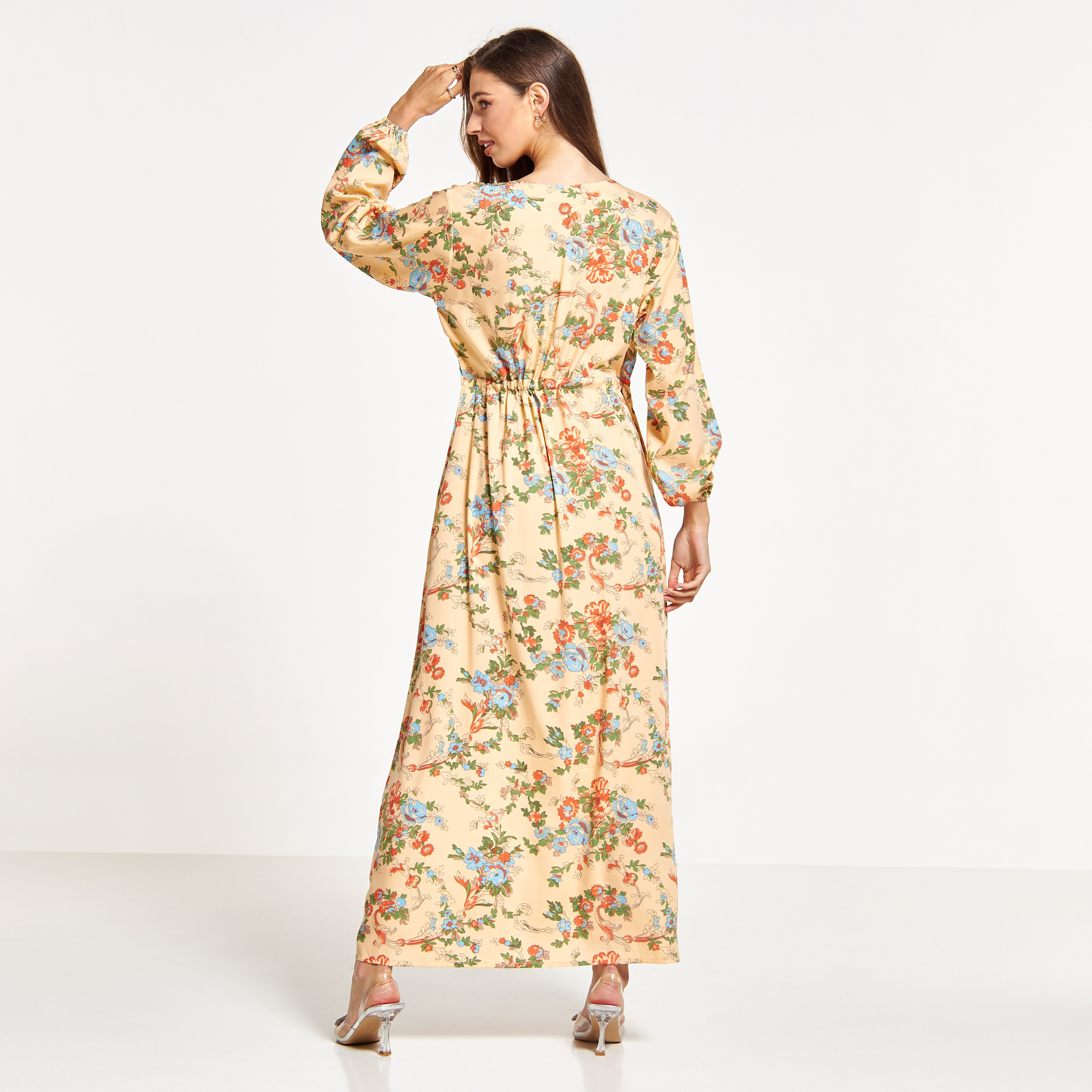 جلابية مطرّزة بأربطة وجيوب من مليكة-women-arabicclothing-jalabiyas-image-2
