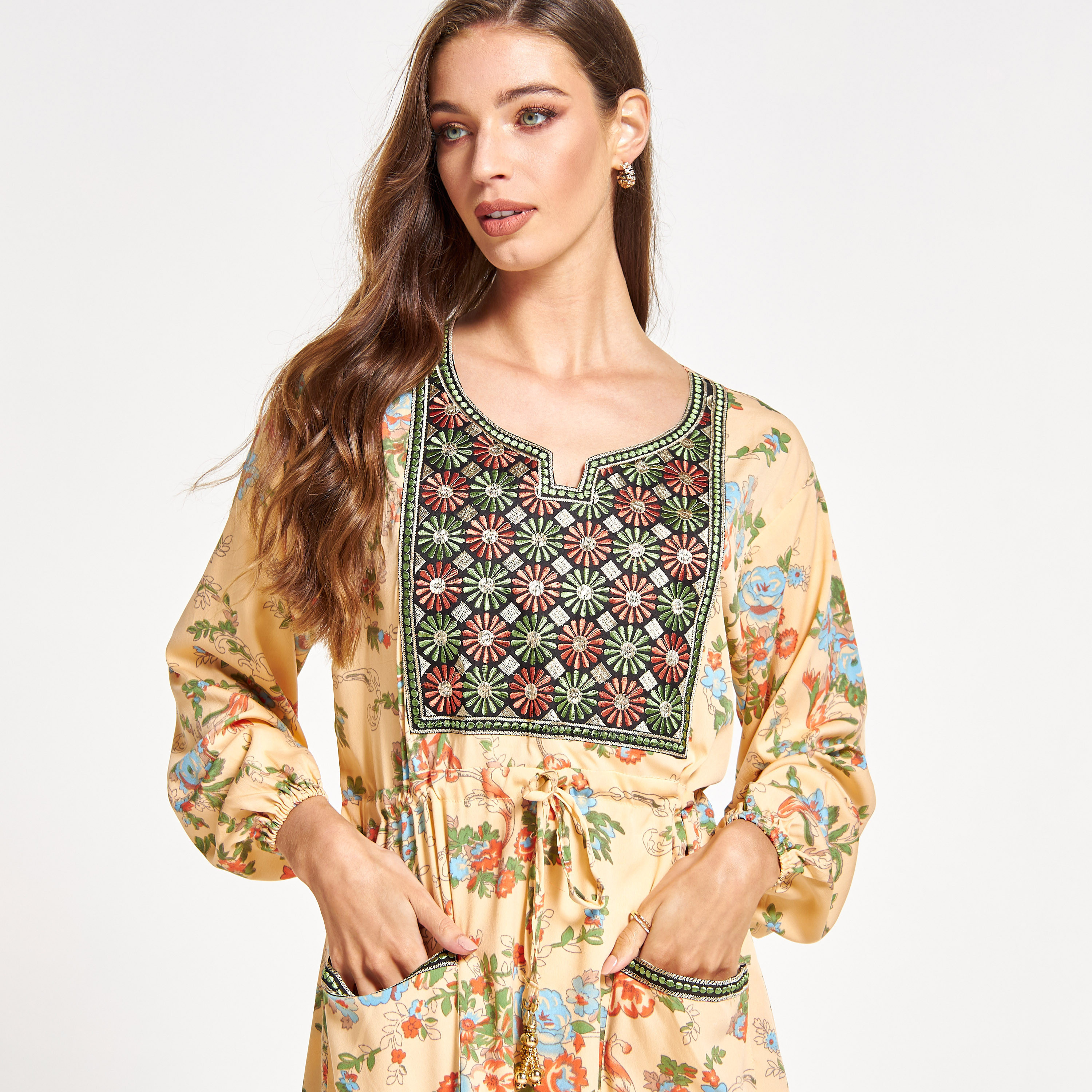 Malikah Embroidered Jalabiya with Tie-Ups and Pockets-women-arabicclothing-jalabiyas-image-3