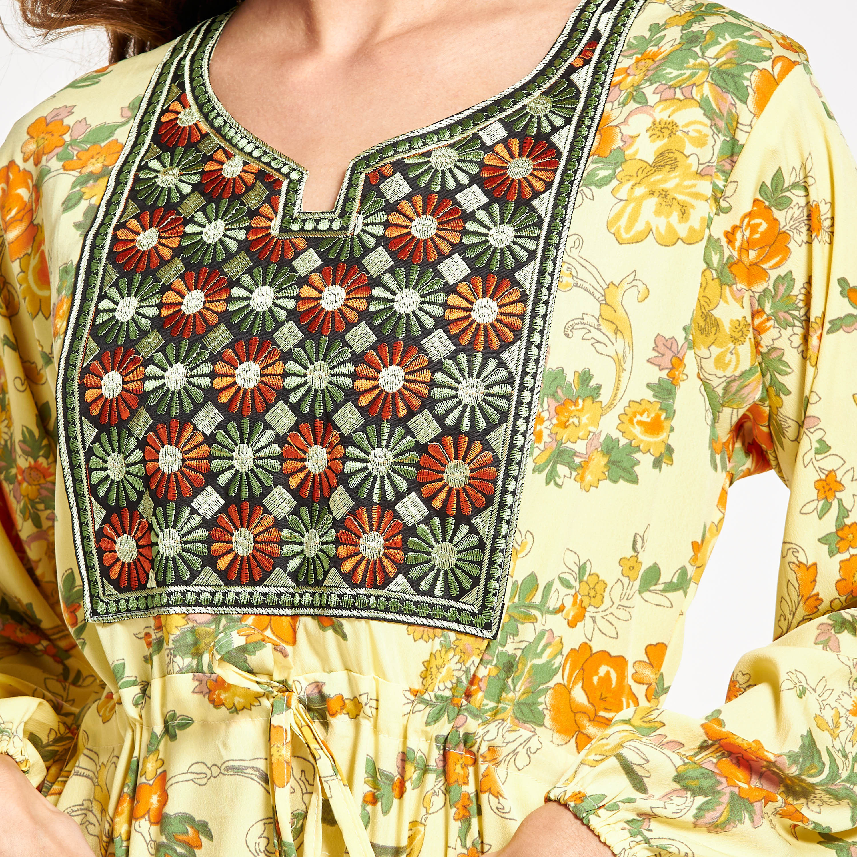 Malikah Floral Print Jalabiya with Embroidered Detail and Pockets-women-arabicclothing-jalabiyas-image-5