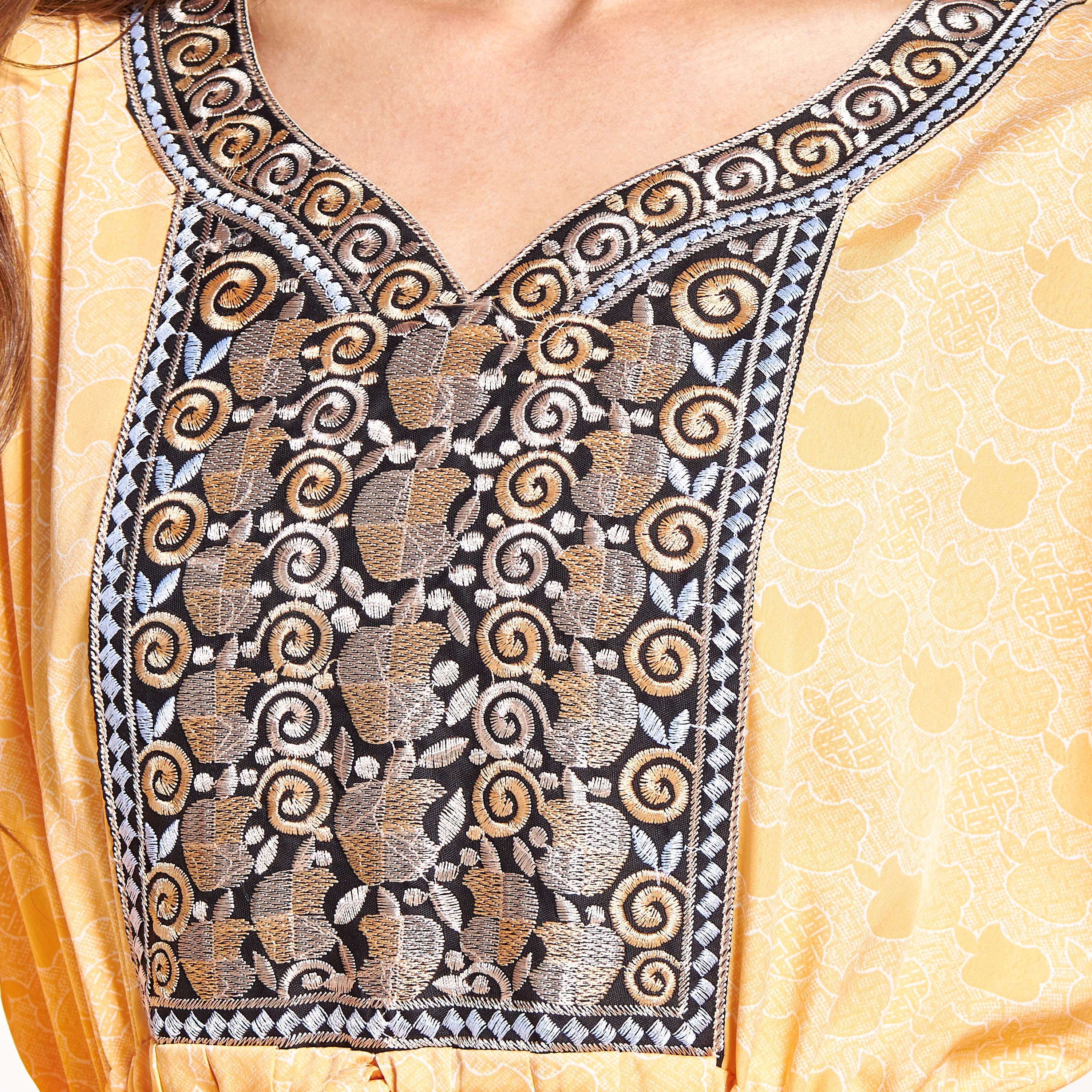 جلابية مطرّزة برباط من مليكة-women-arabicclothing-jalabiyas-image-5
